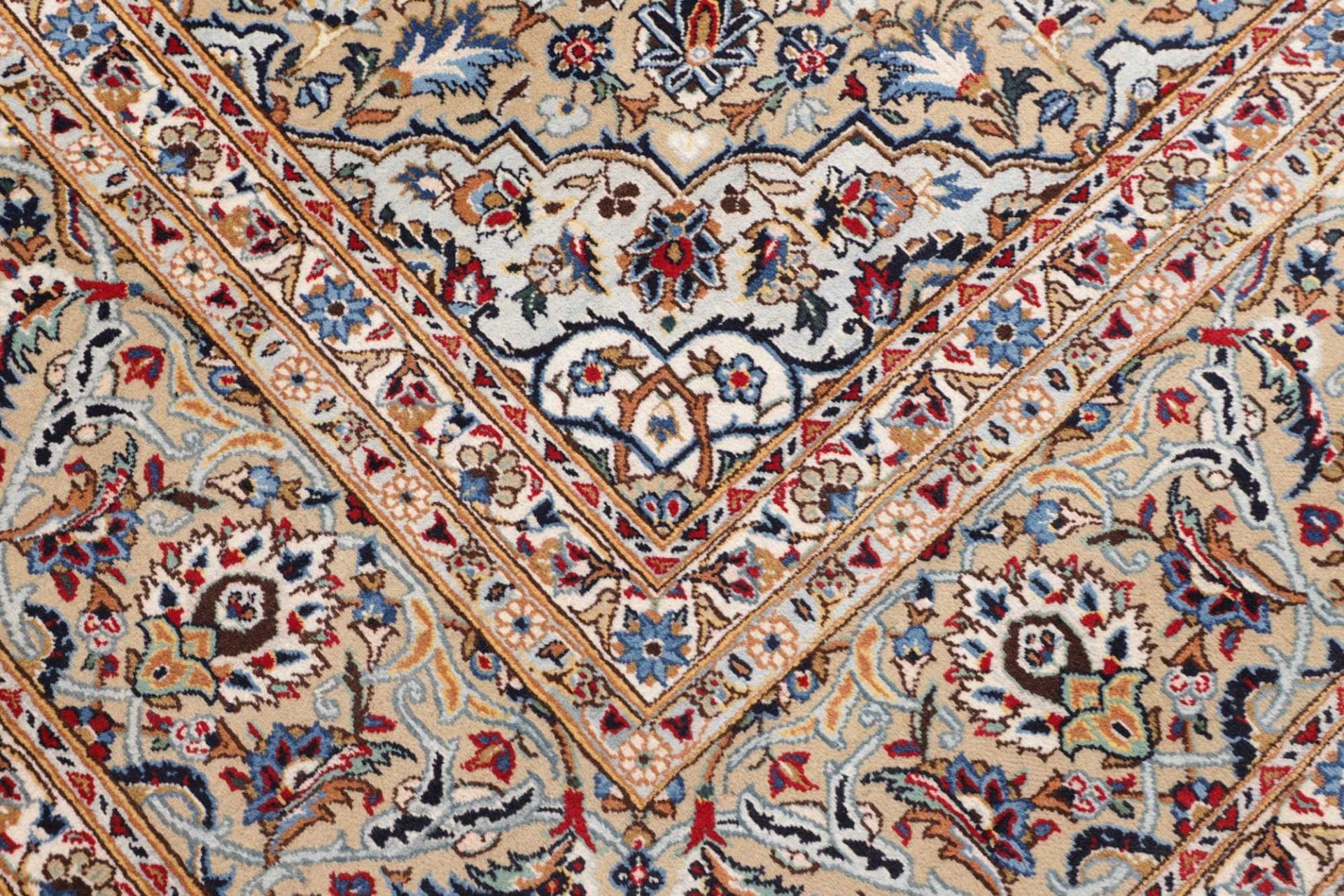 Handgeknüpfter Kashan Perserteppich, 276 × 399 cm, Wolle