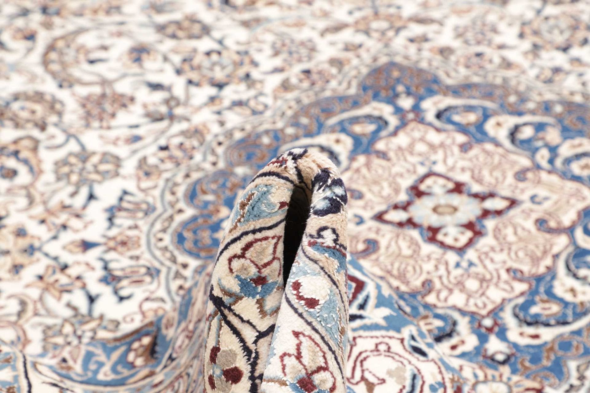 Handgeknüpfter Nain Perserteppich 304 × 399 cm