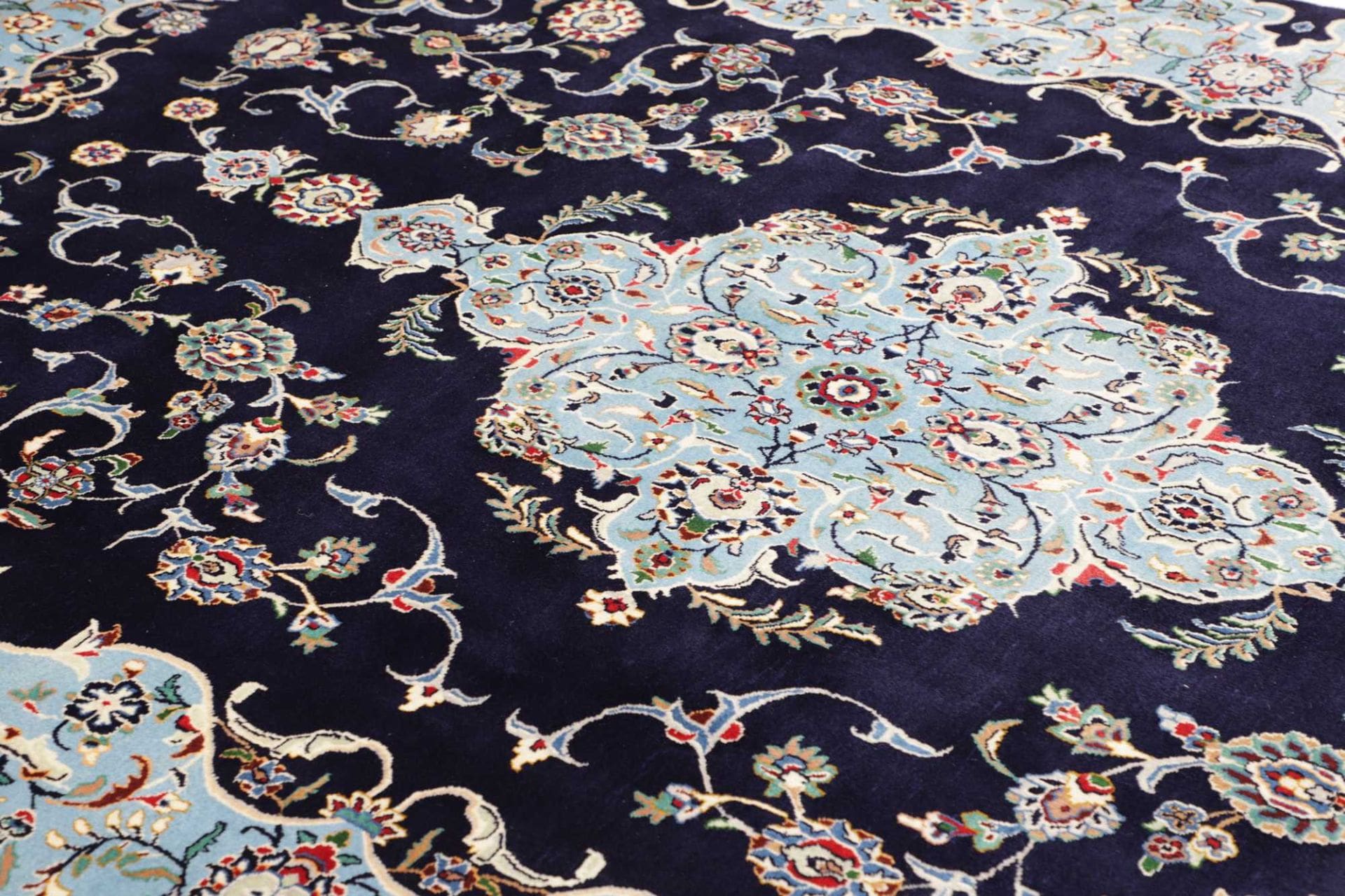 Kashan Perserteppich 217 × 321 cm aus Wolle, handgeknüpft