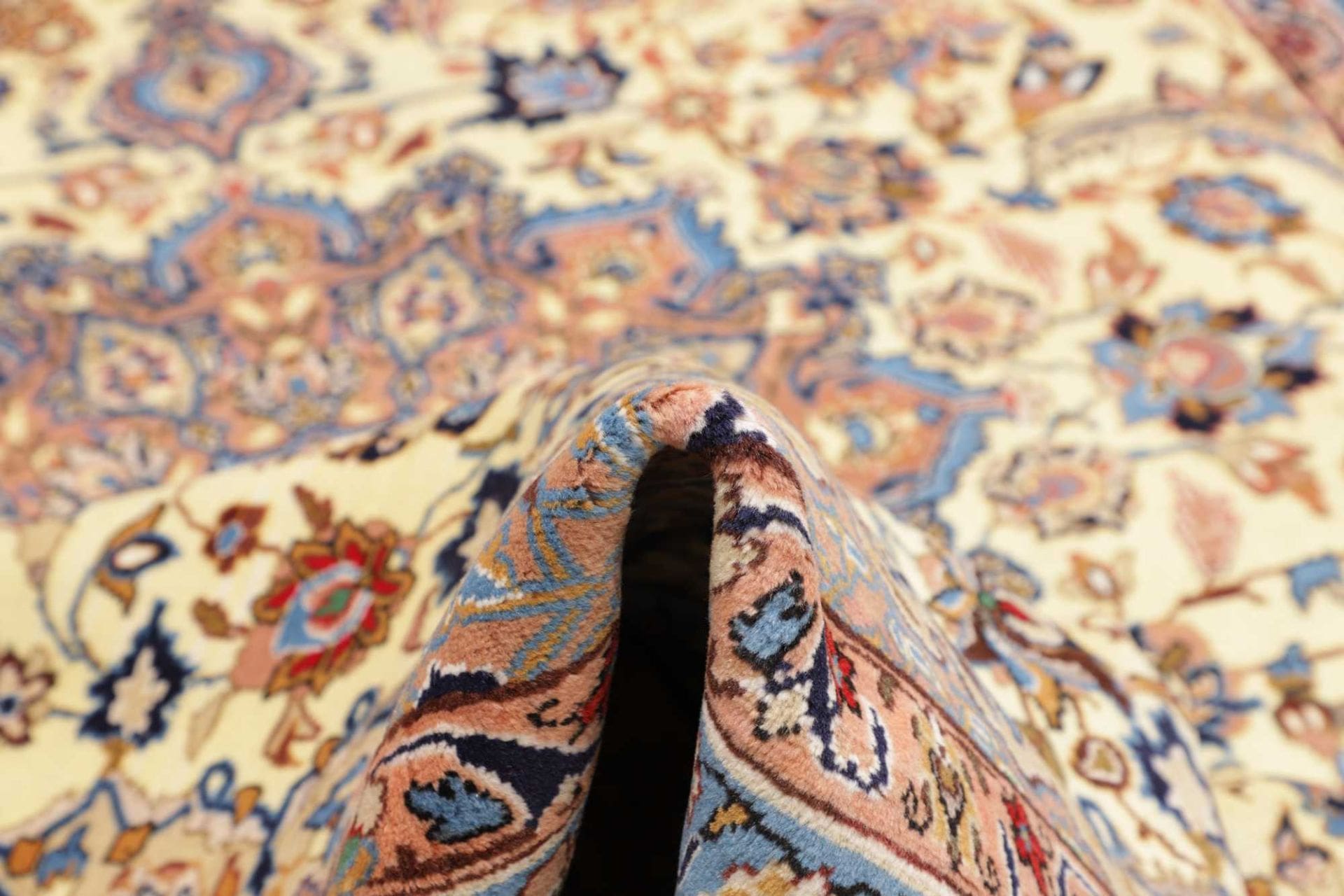 perserteppich-najafabad-201-x-312-cm-schurwolle-handgeknupft-8 Kerman Perserteppich aus Iran, 201 × 312 cm
