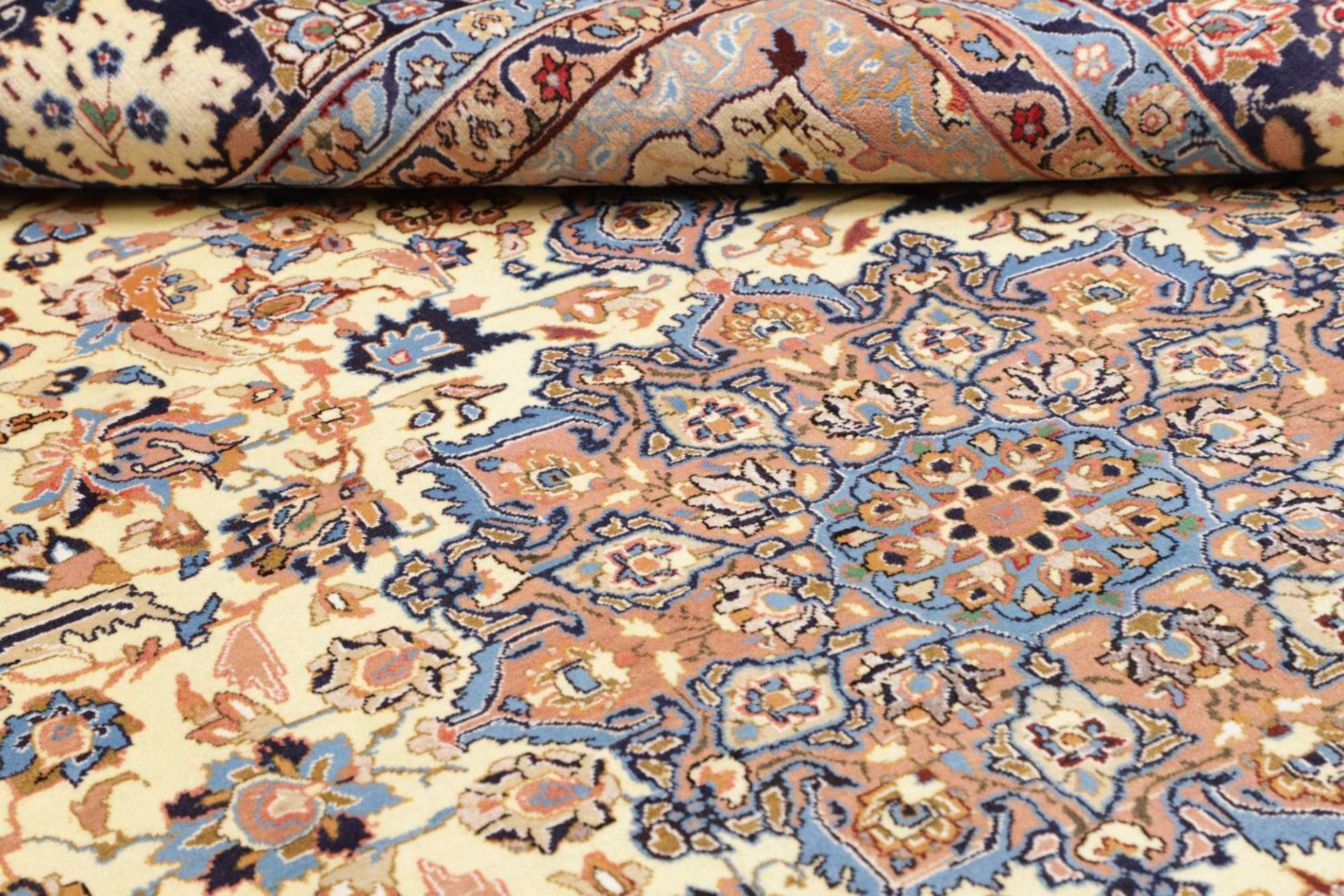 perserteppich-najafabad-201-x-312-cm-schurwolle-handgeknupft-9 Kerman Perserteppich aus Iran, 201 × 312 cm