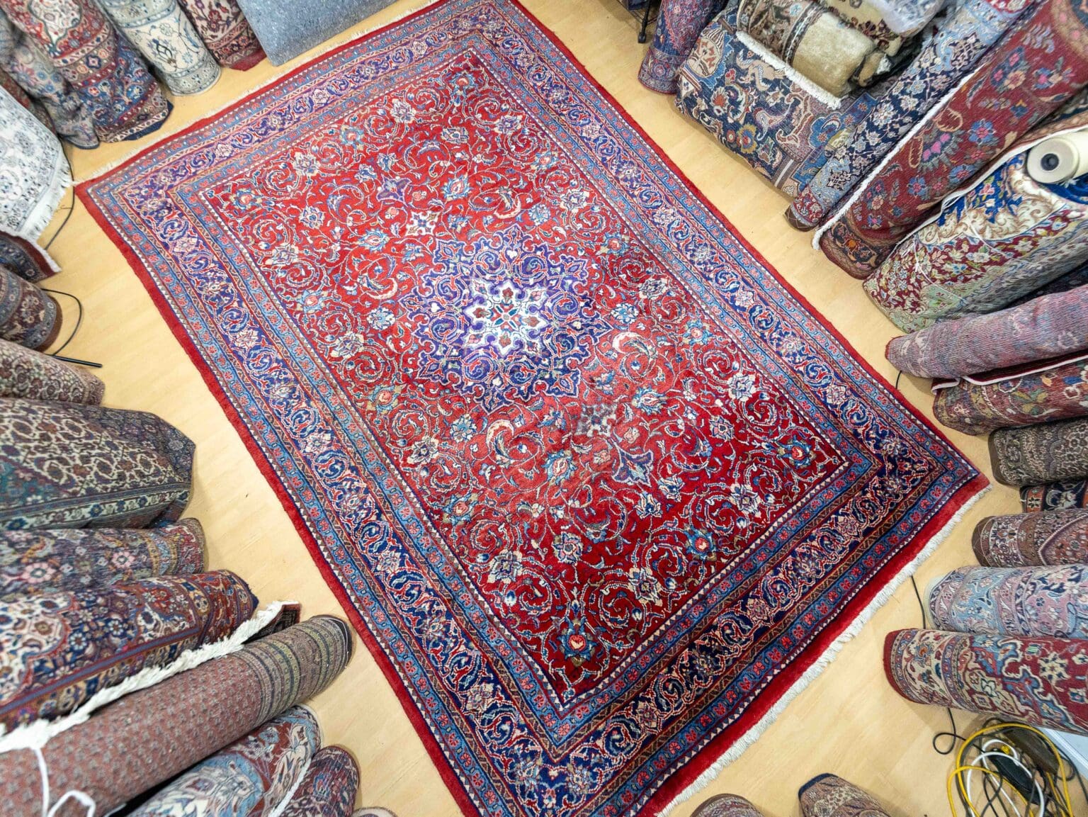 Perserteppich Sarough Mahal 355 x 228 cm Bio-Wolle handgeknüpft