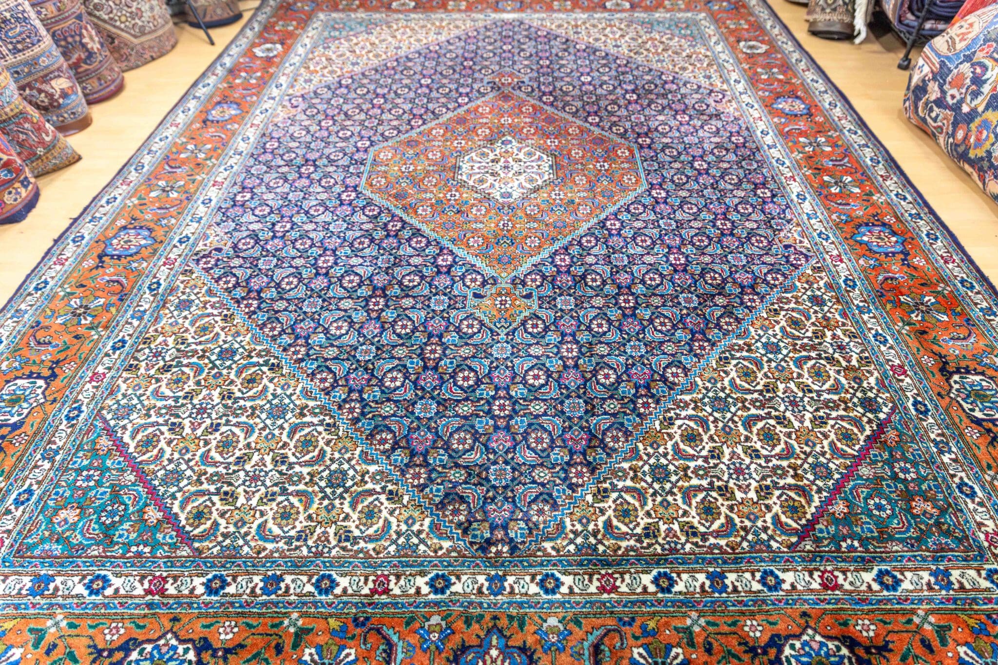 Handgeknüpfter Täbriz Perserteppich 348 × 247 cm