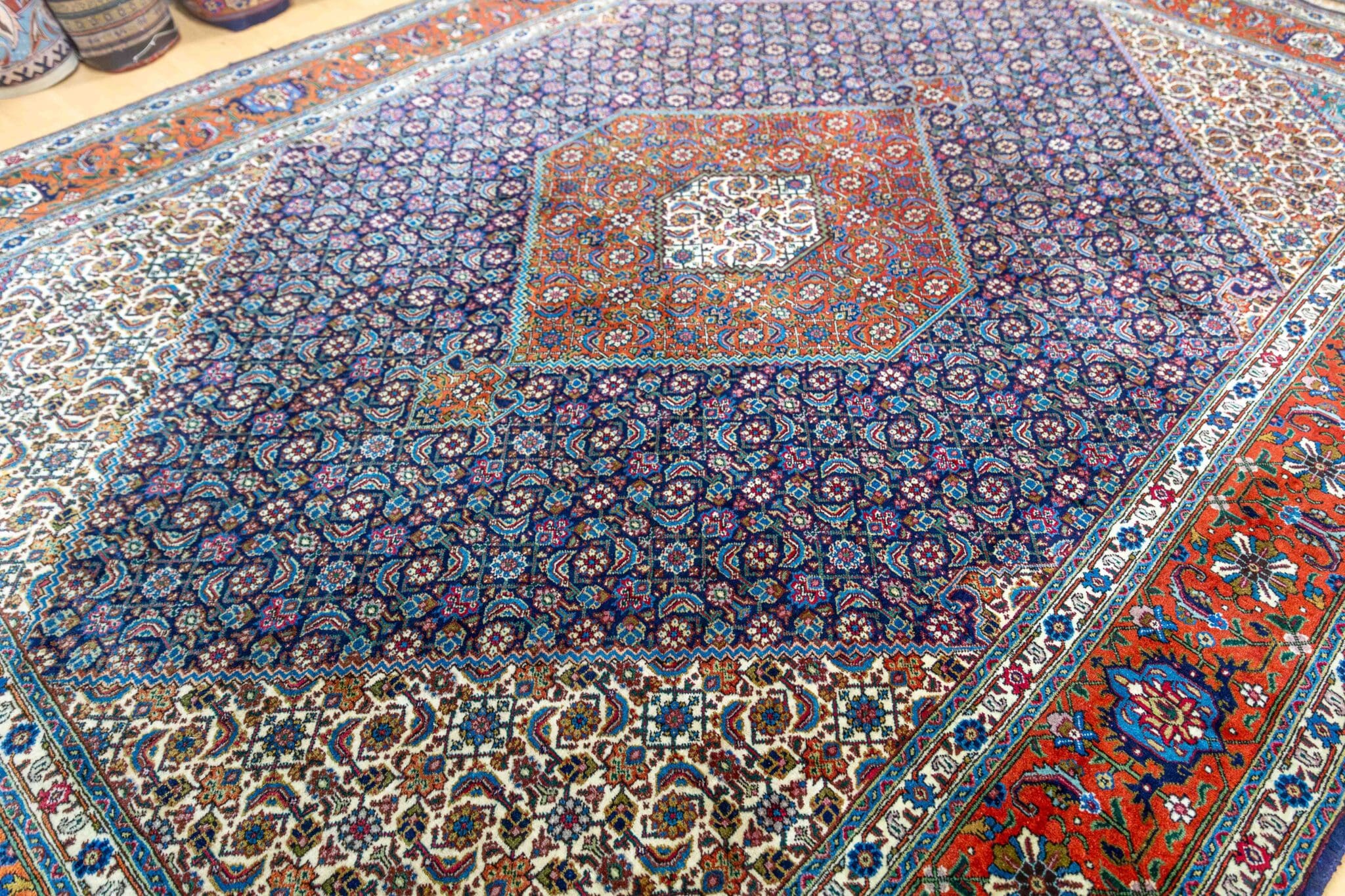 Handgeknüpfter Täbriz Perserteppich 348 × 247 cm