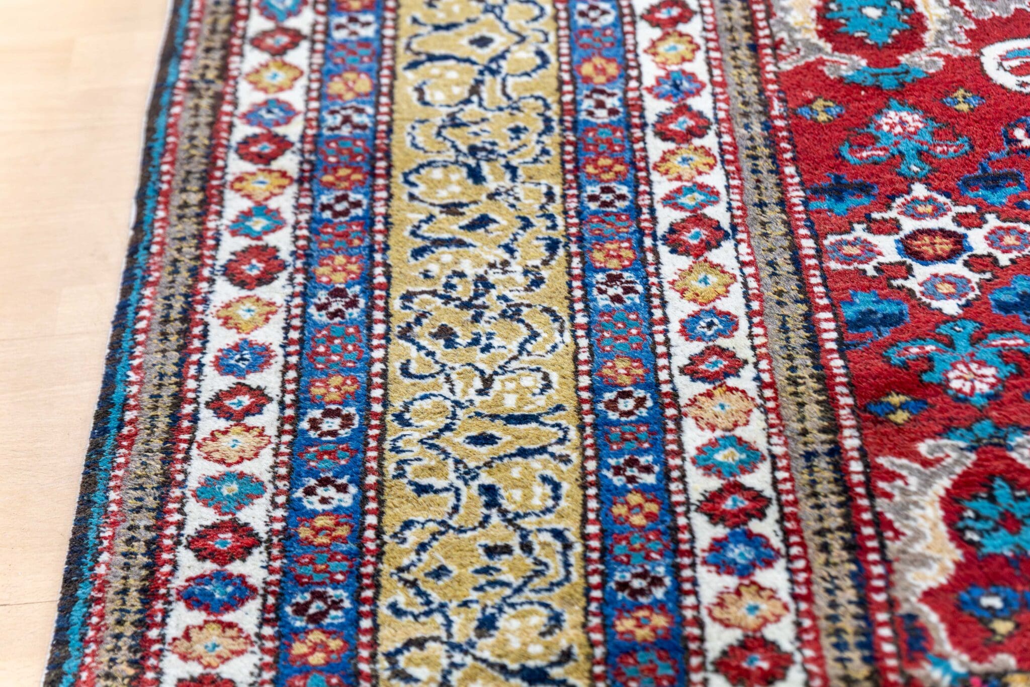 Ardebil Perserteppich 337 × 222 cm aus Wolle, handgeknüpft