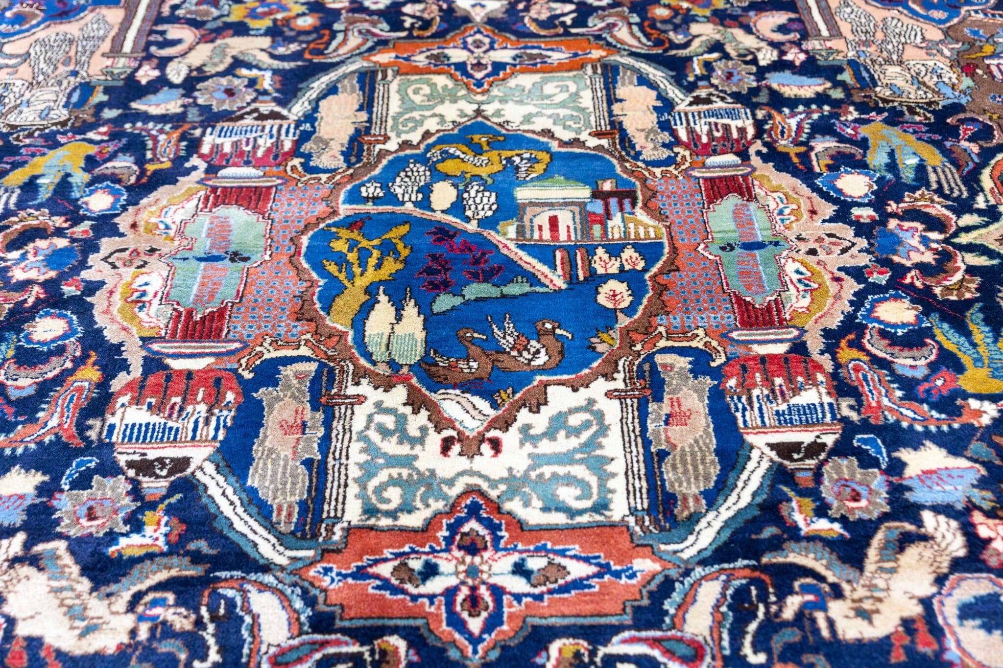 Kashmar Perserteppich aus Iran, 380 × 300 cm