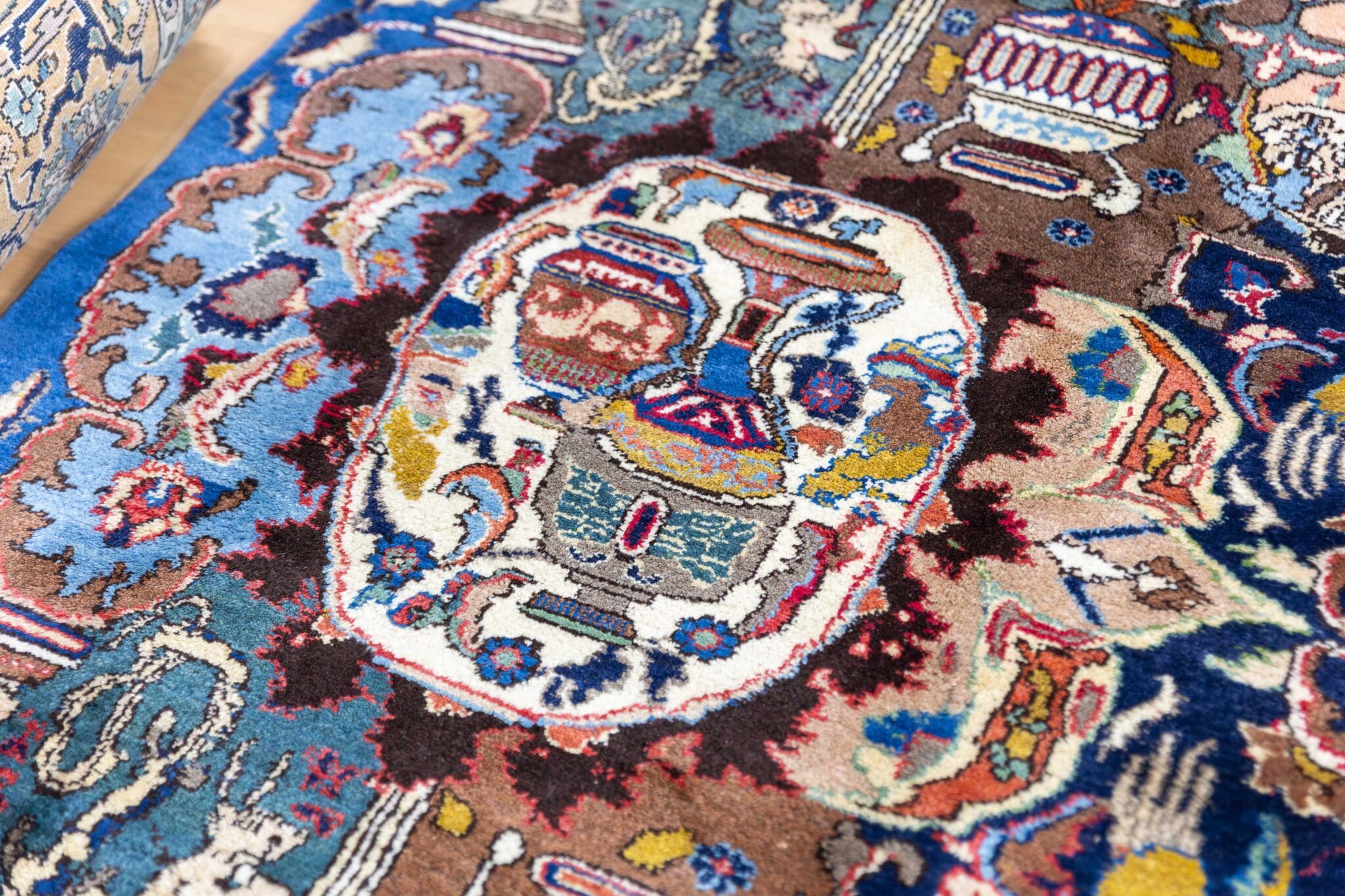 Kashmar Perserteppich aus Iran, 380 × 300 cm