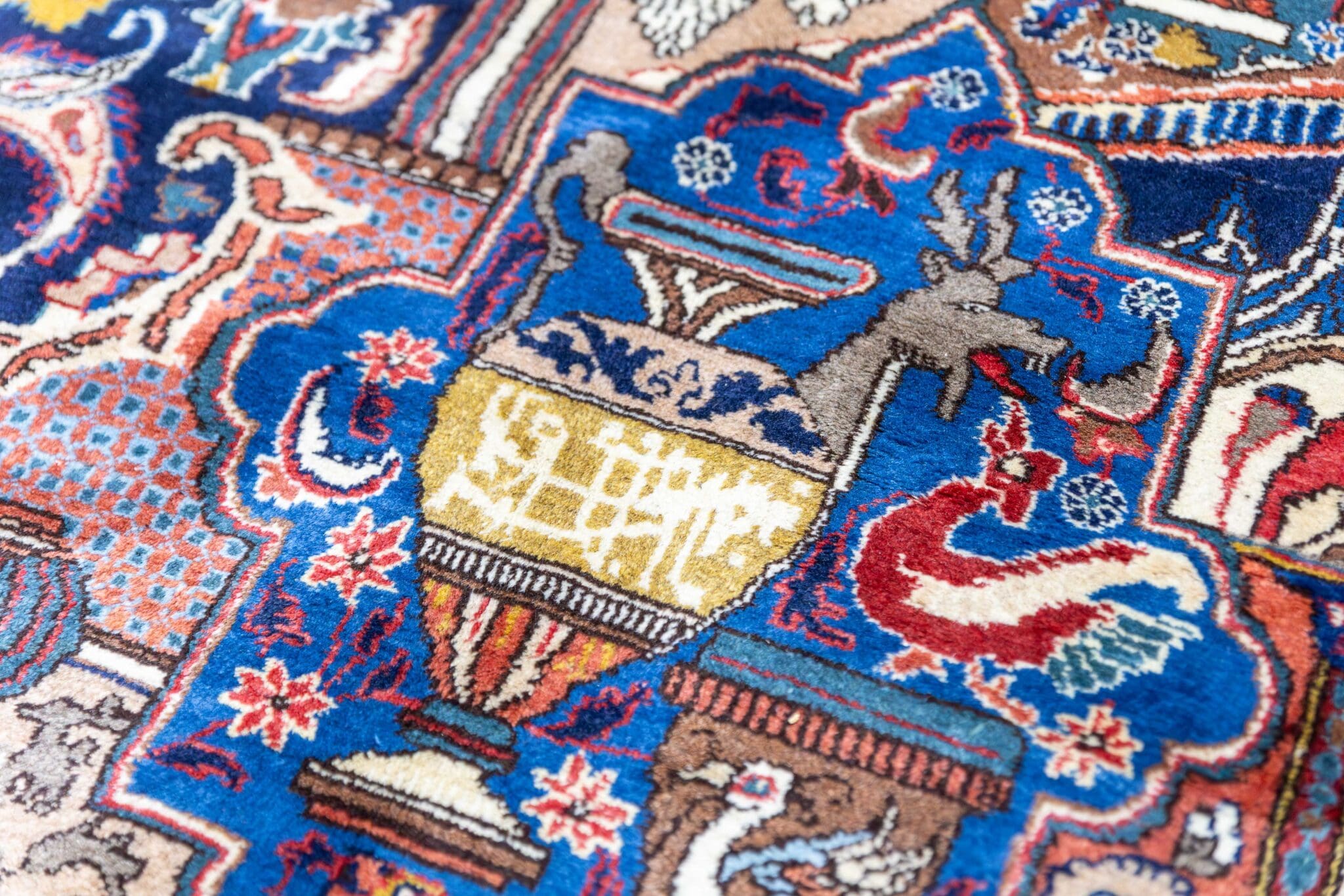 Kashmar Perserteppich aus Iran, 380 × 300 cm