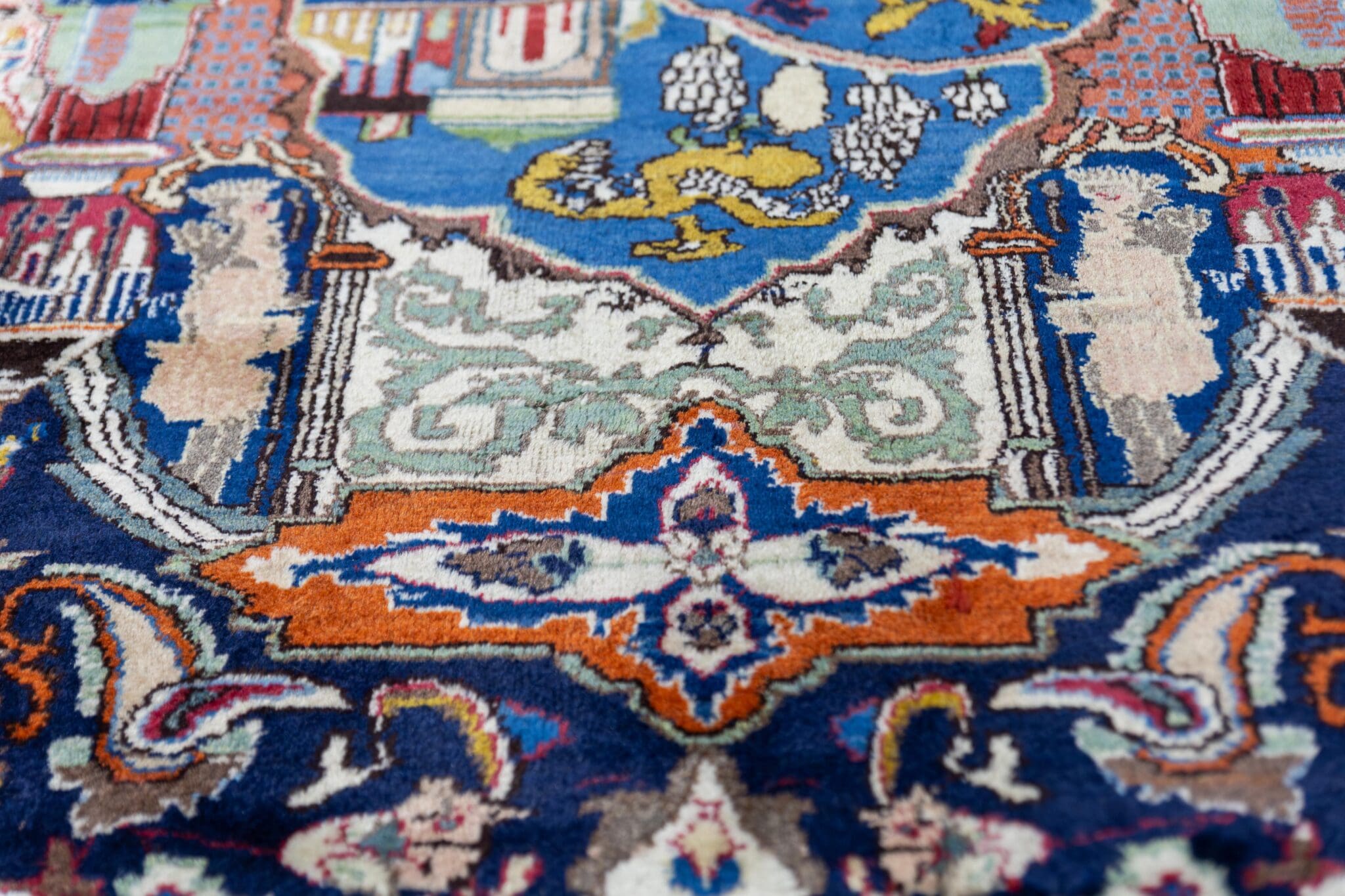Kashmar Perserteppich aus Iran, 380 × 300 cm