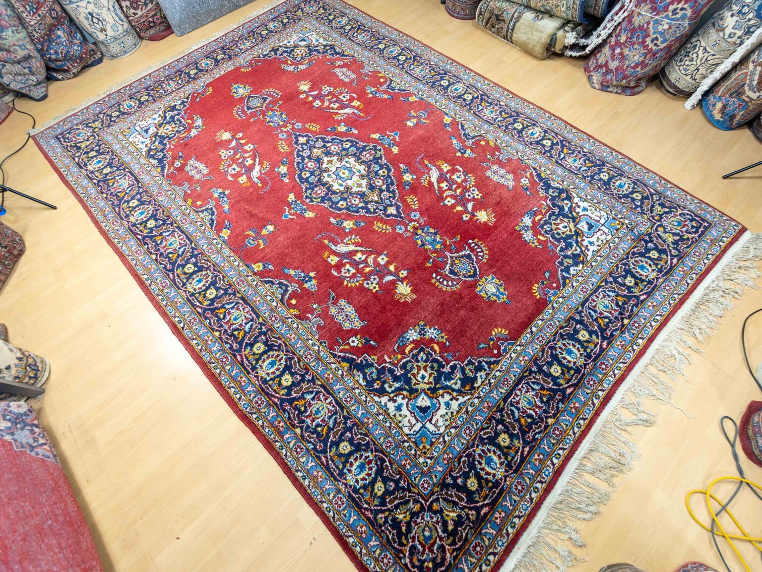 Perserteppich Kashan 320 x 230 cm Wolle handgeknüpft