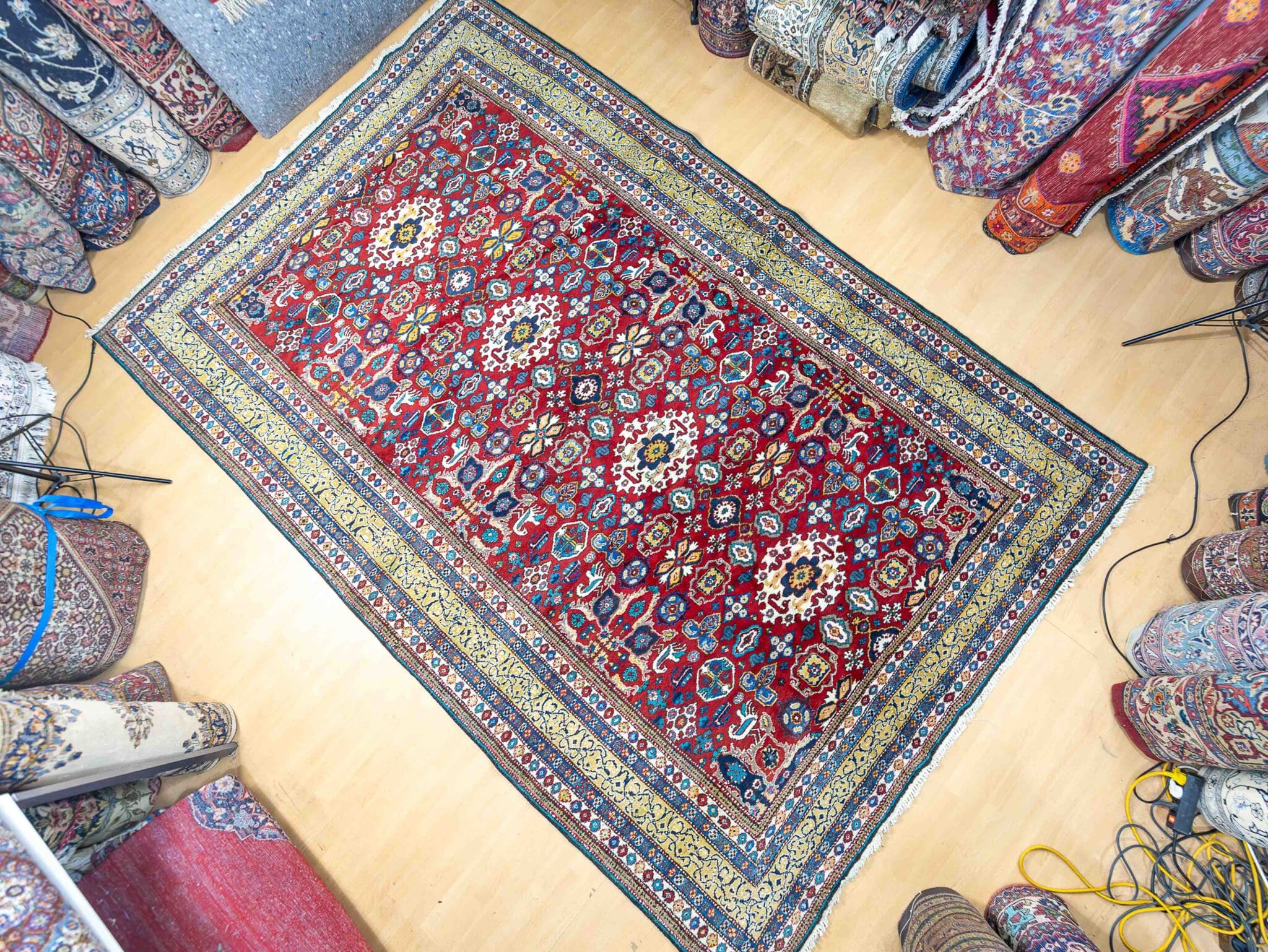 Ardebil Perserteppich 337 × 222 cm aus Wolle, handgeknüpft