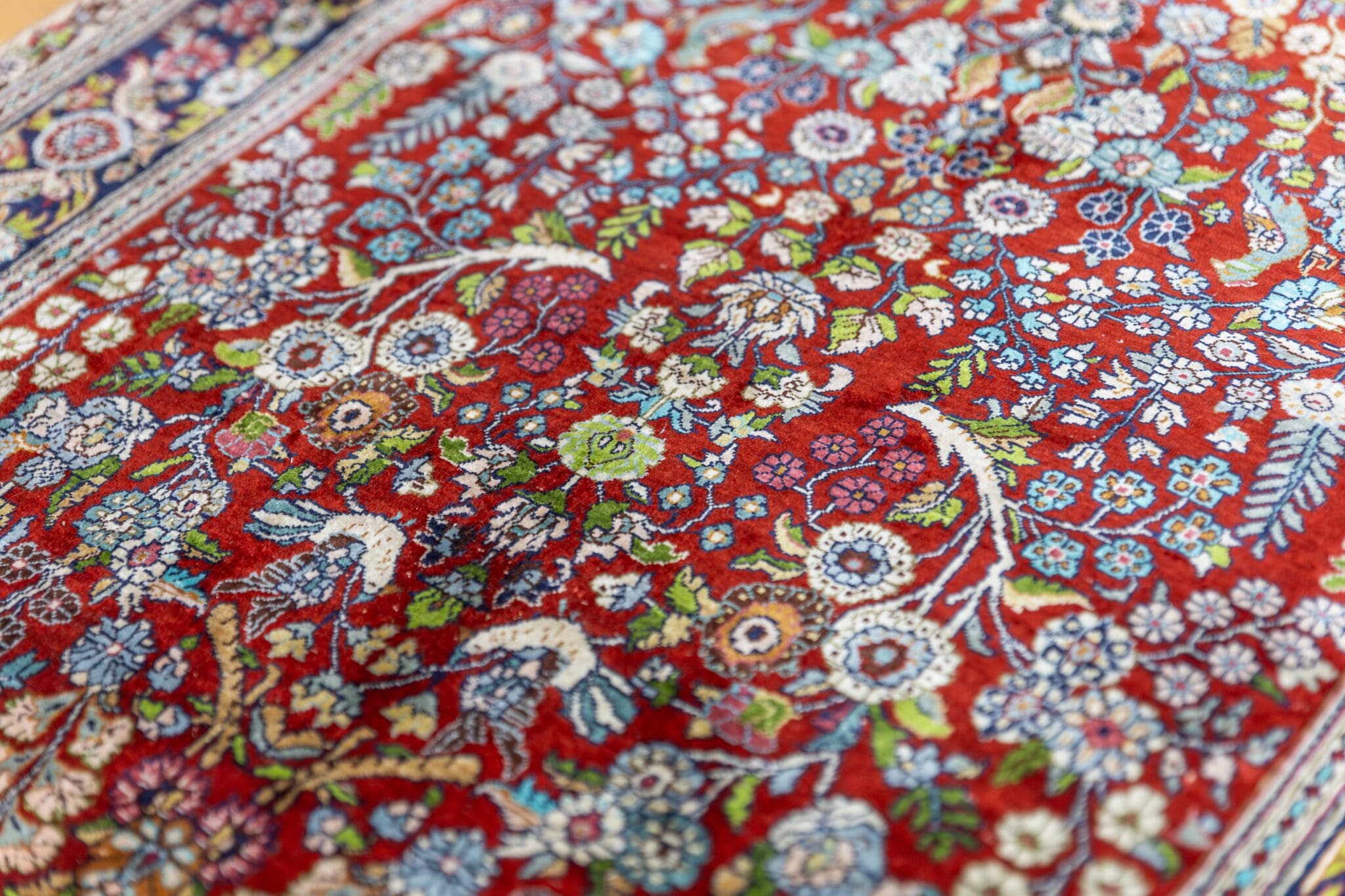 Handgeknüpfter Hamadan Teppich, 124 × 77 cm, Seide