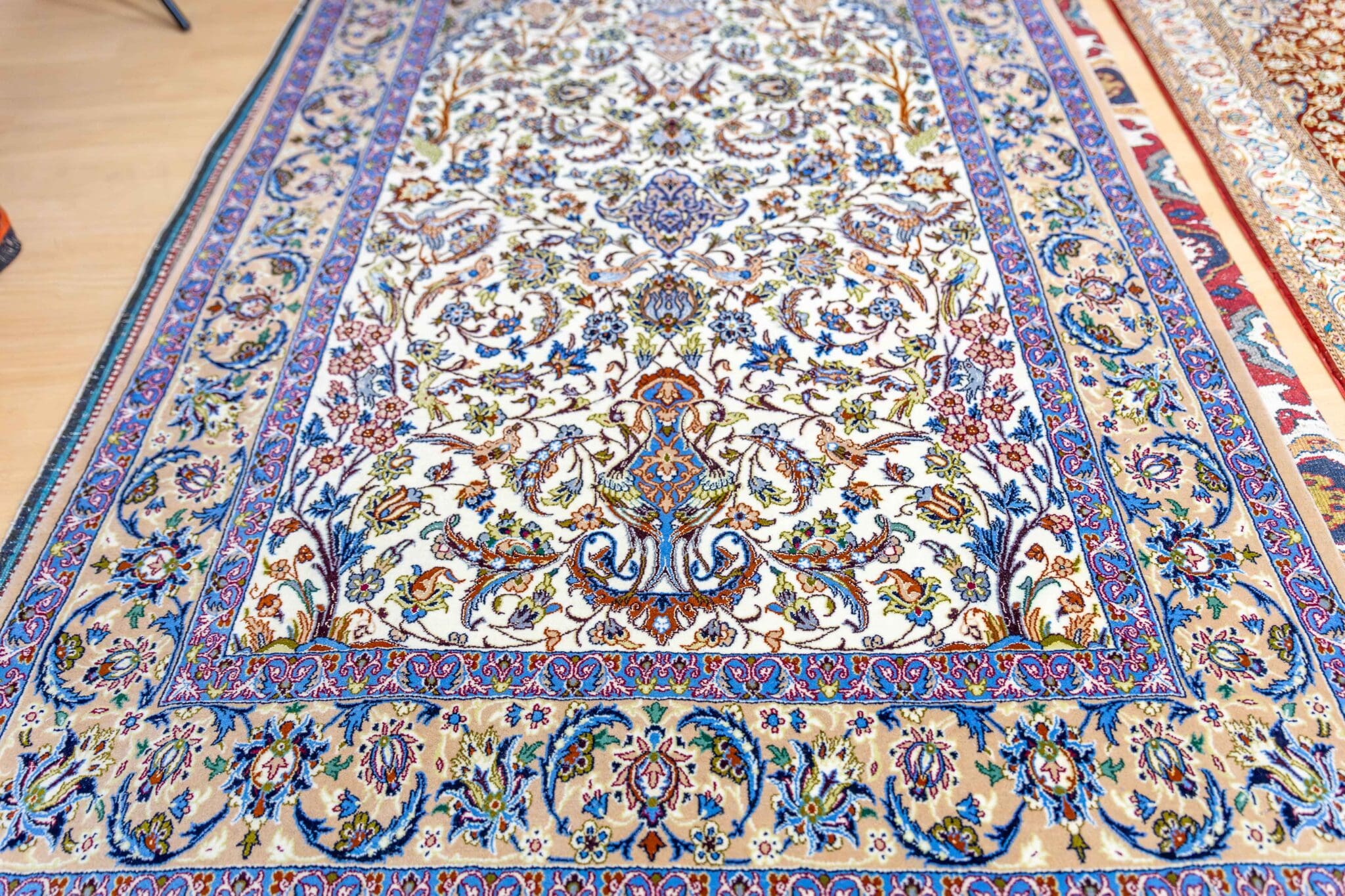 Handgeknüpfter Isfahan Perserteppich, 165 × 110 cm, Wolle & Seide
