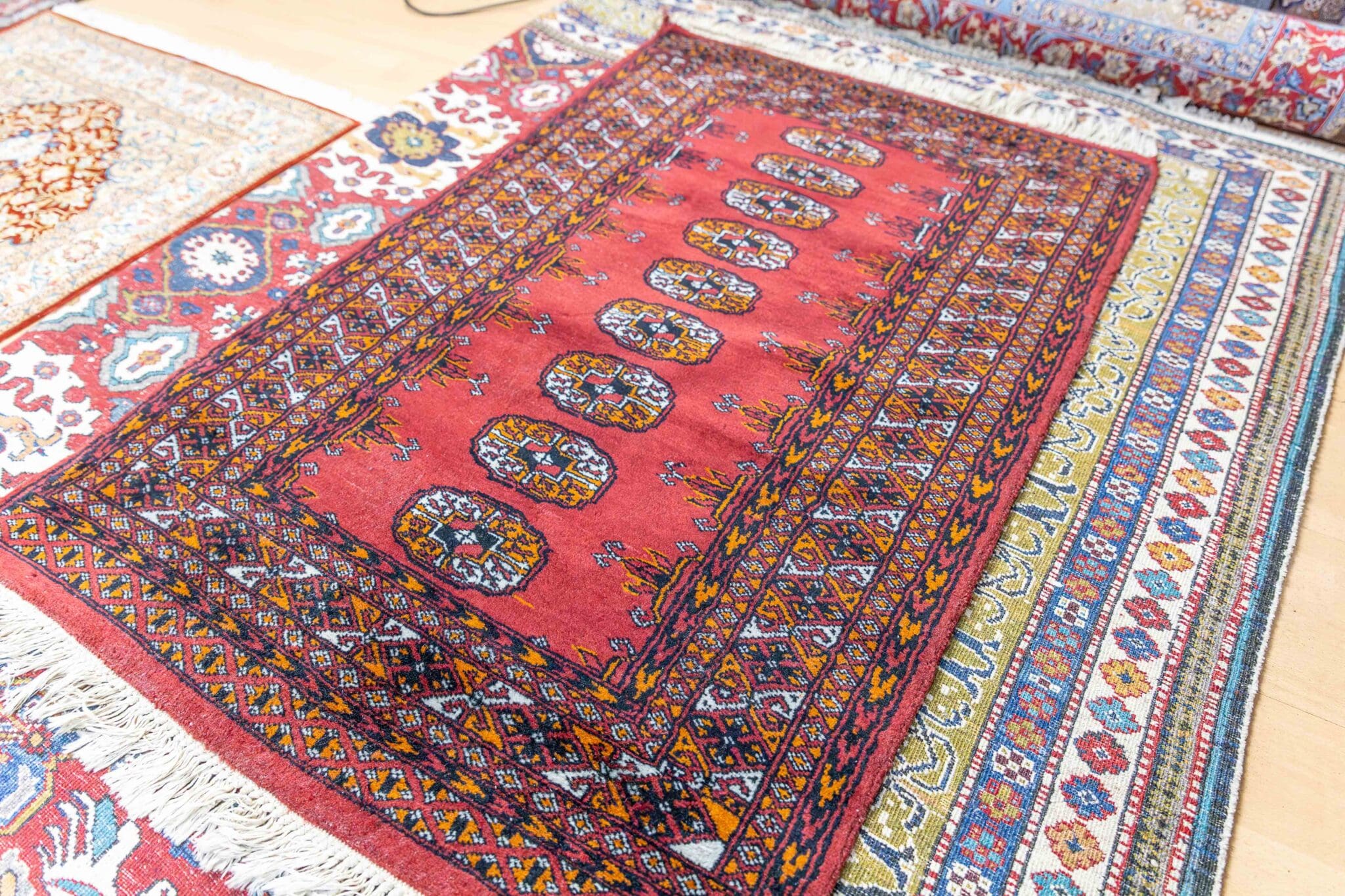 Handgeknüpfter Turkmen Orientteppich 122 × 78 cm