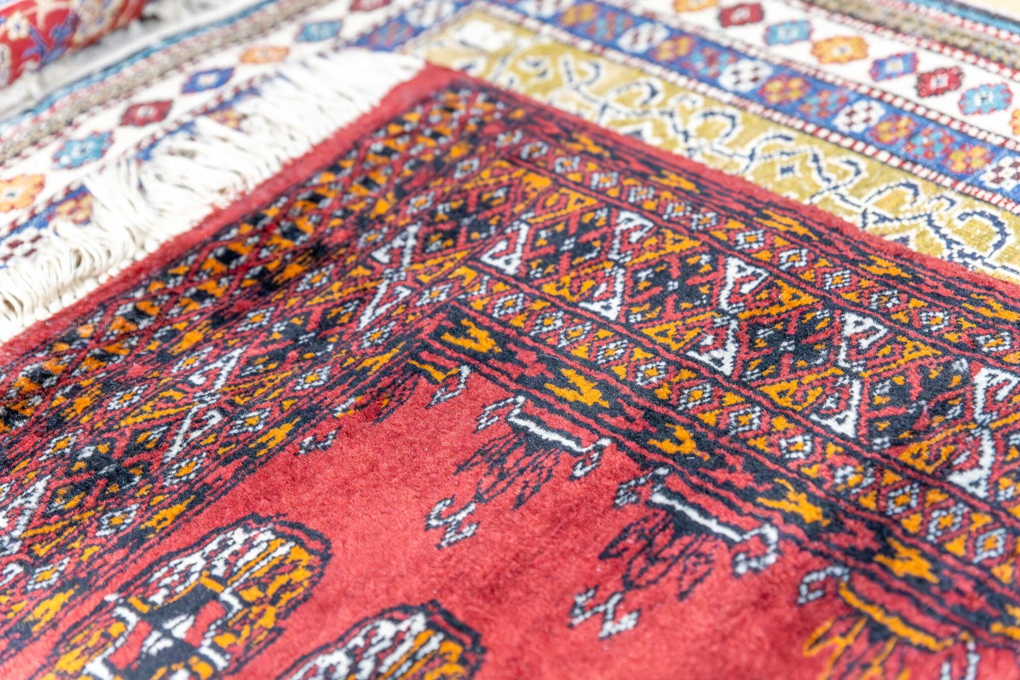 Handgeknüpfter Turkmen Orientteppich 122 × 78 cm