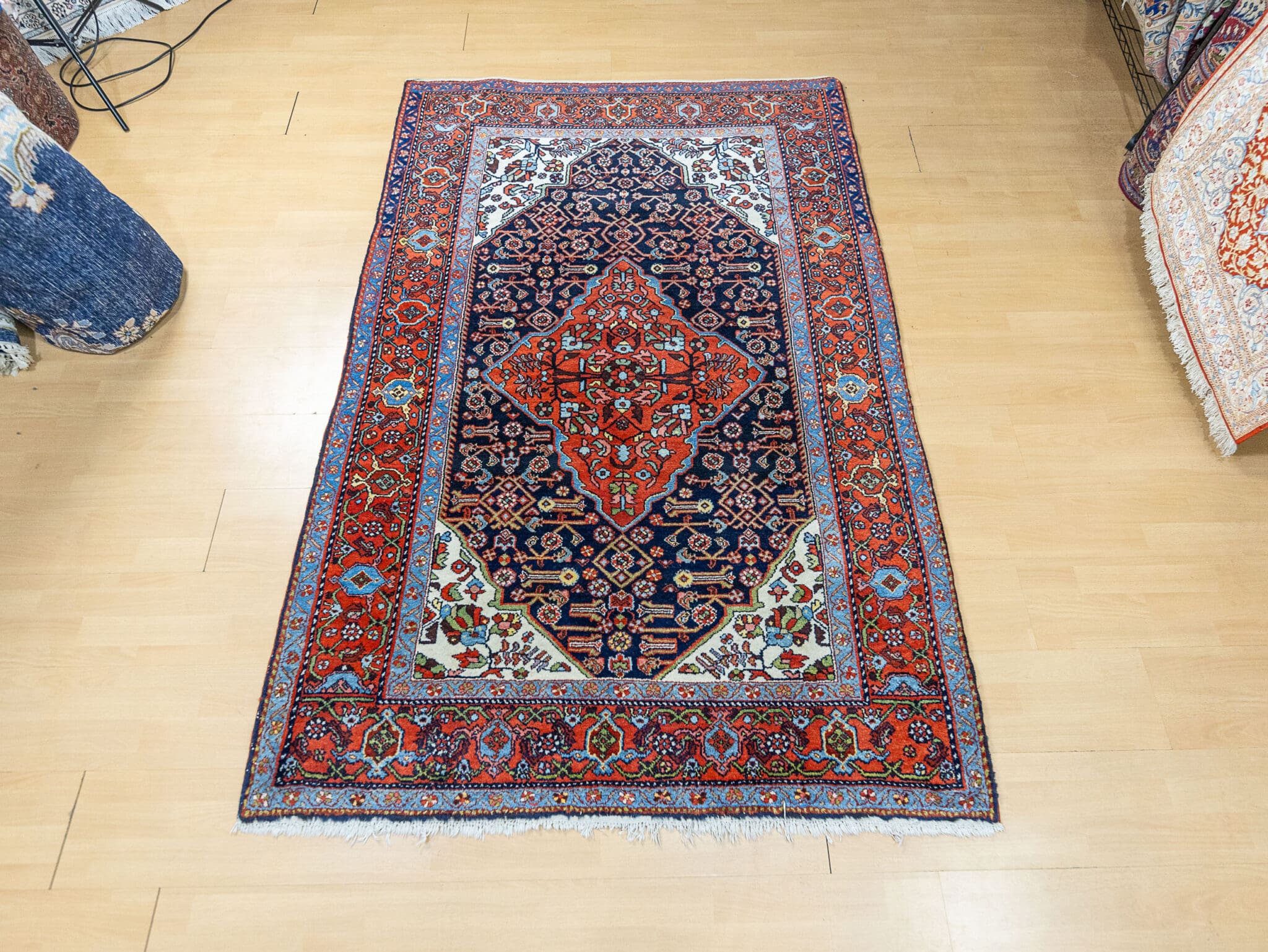 Hamadan Perserteppich 207 × 141 cm aus Wolle, handgeknüpft
