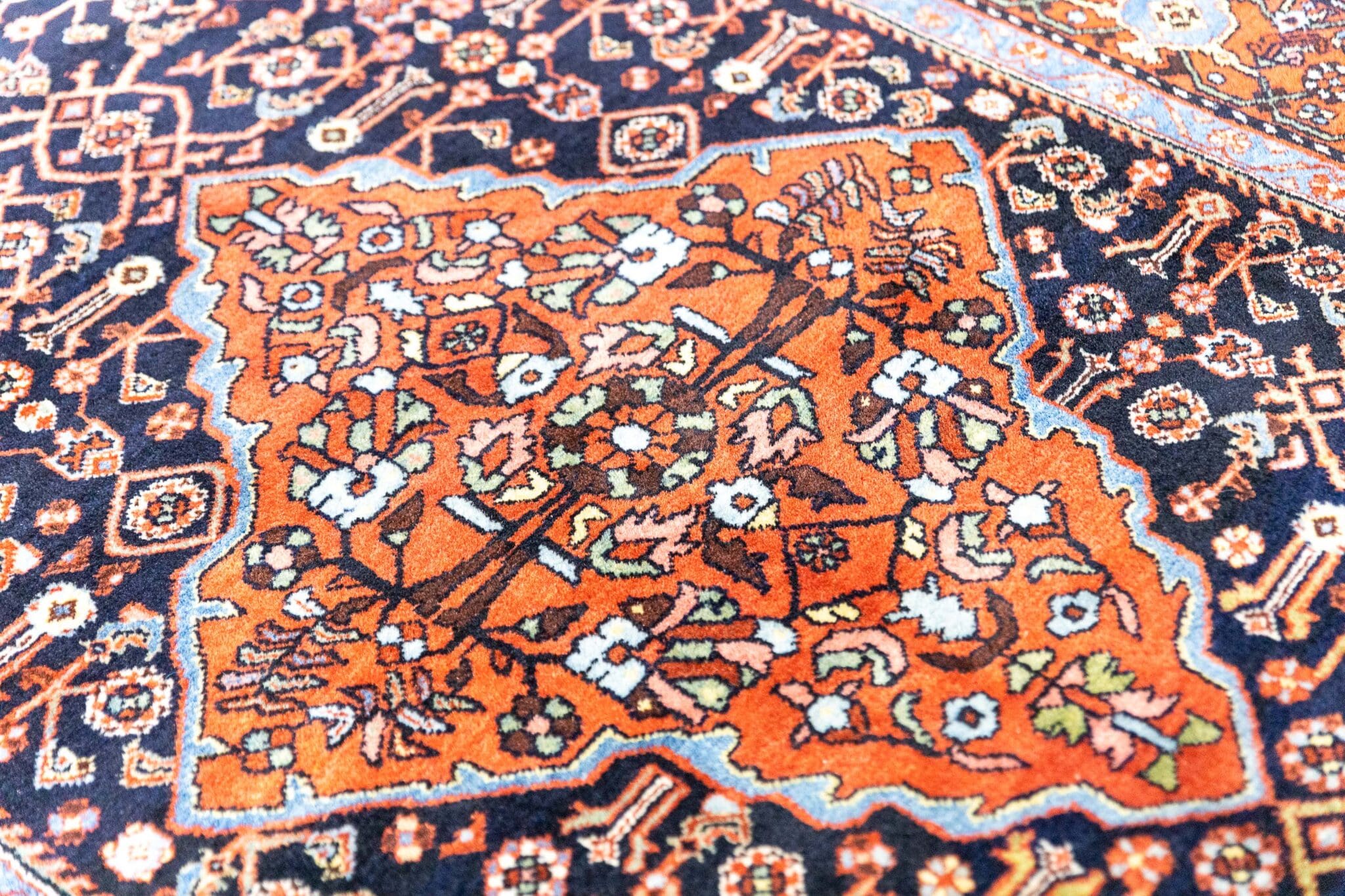 Hamadan Perserteppich 207 × 141 cm aus Wolle, handgeknüpft