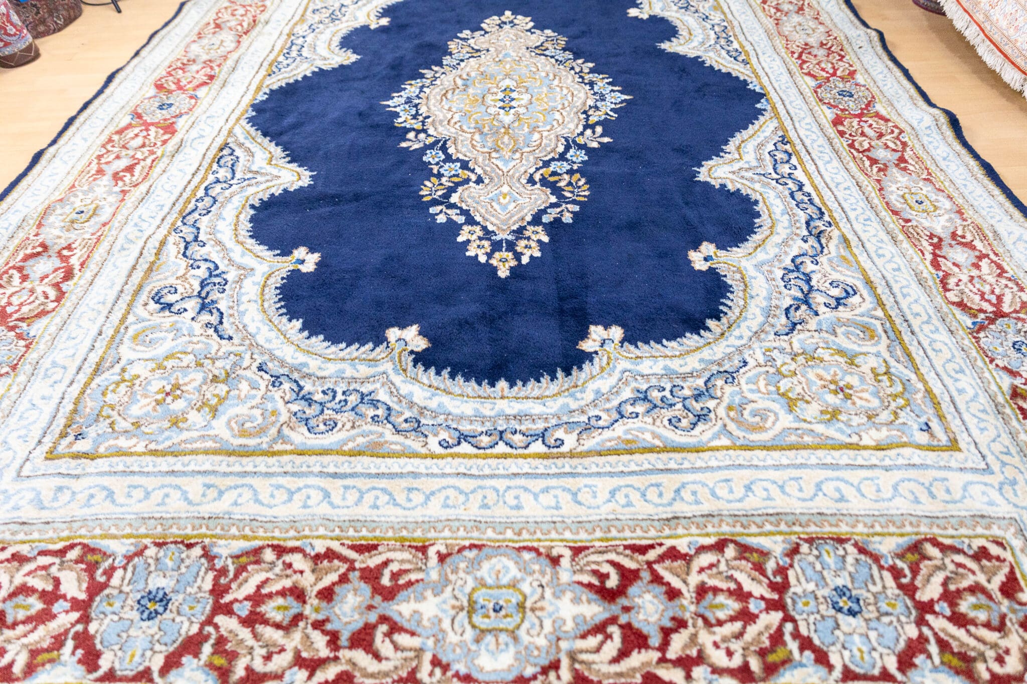 Handgeknüpfter Kerman Perserteppich 336 × 244 cm