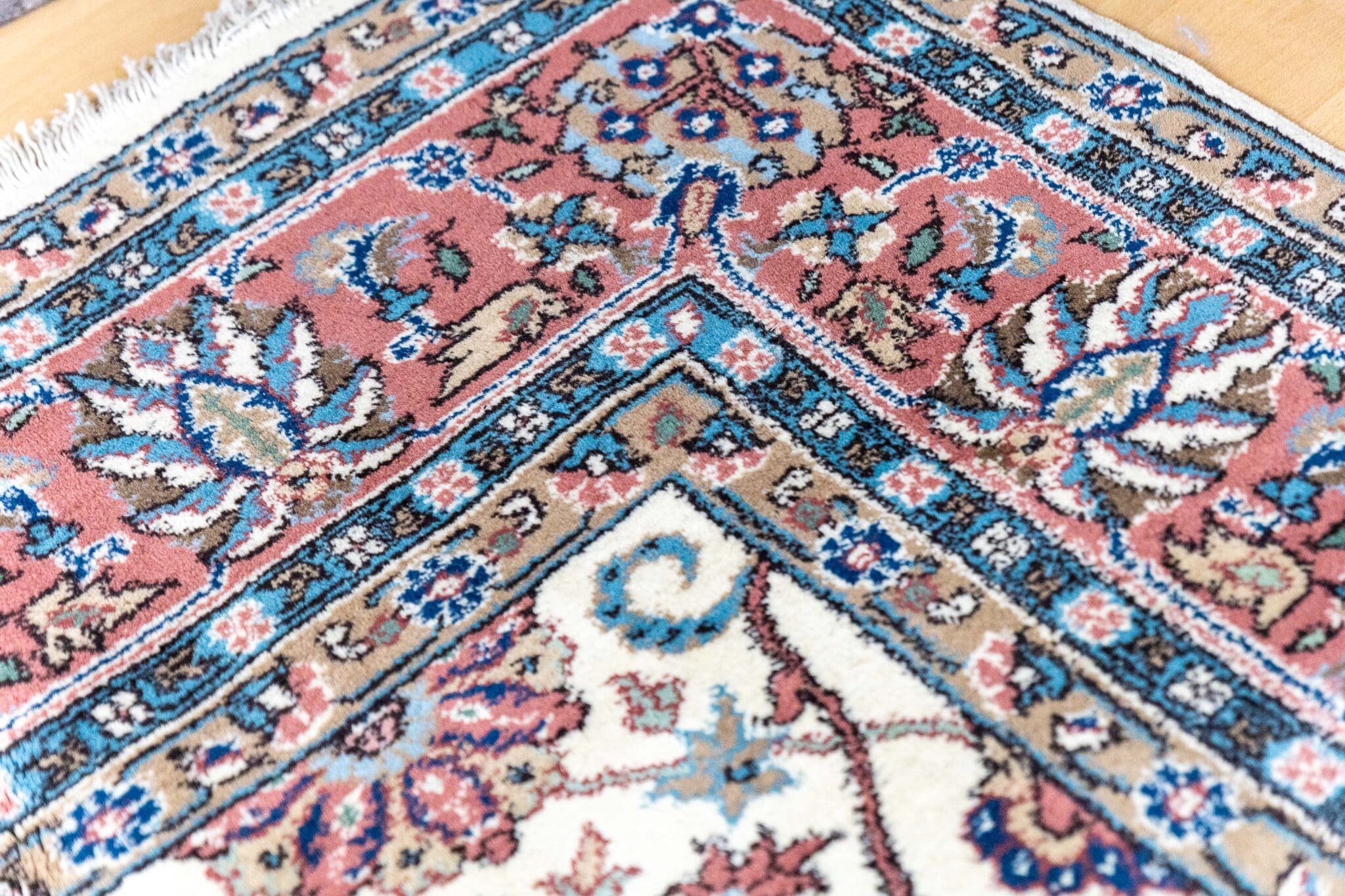 Handgeknüpfter Hamadan Orientteppich 332 × 239 cm