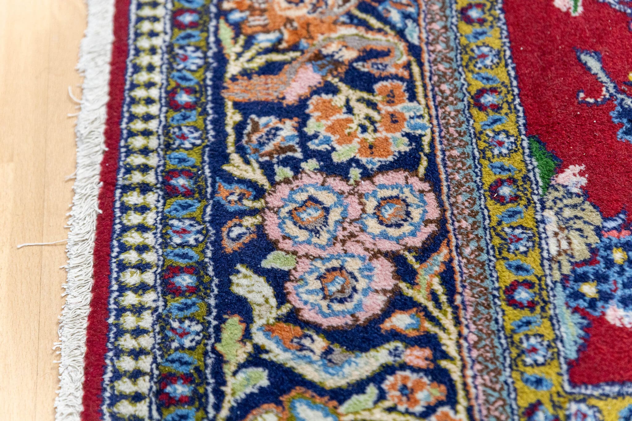 Handgeknüpfter Ghom Perserteppich 225 × 142 cm
