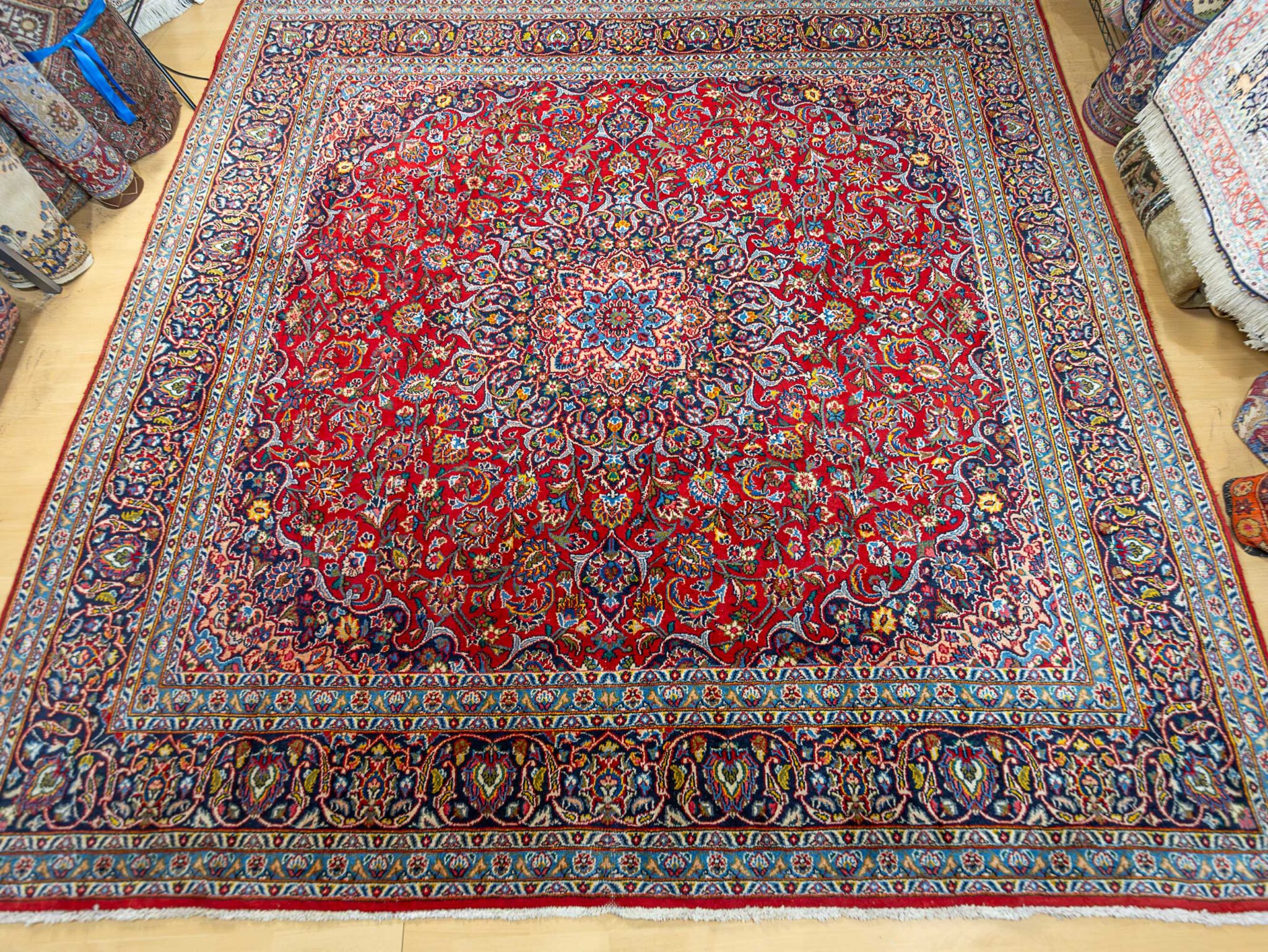 Kashan Perserteppich aus Iran, 285 × 260 cm
