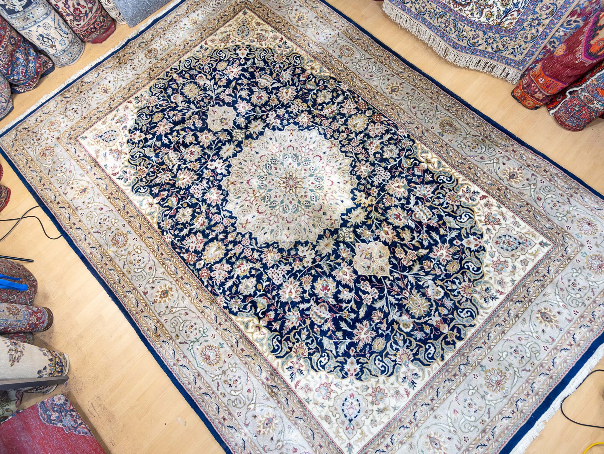 perserteppiche-orientteppiche-494-500-20-scaled Handgeknüpfter Isfahan Orientteppich, 360 × 250 cm, Wolle