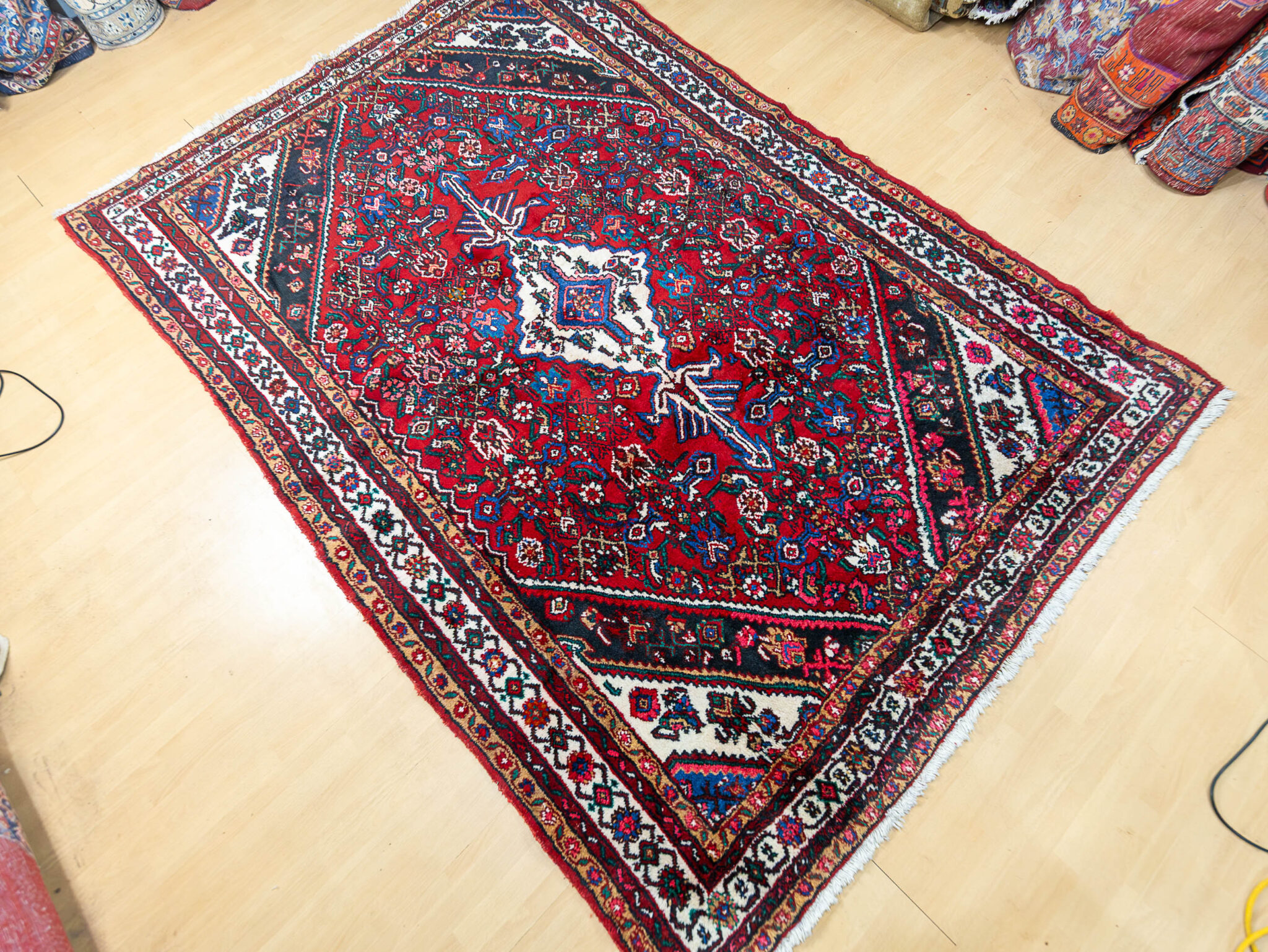 Handgeknüpfter Hamadan Perserteppich, 277 × 190 cm, Wolle