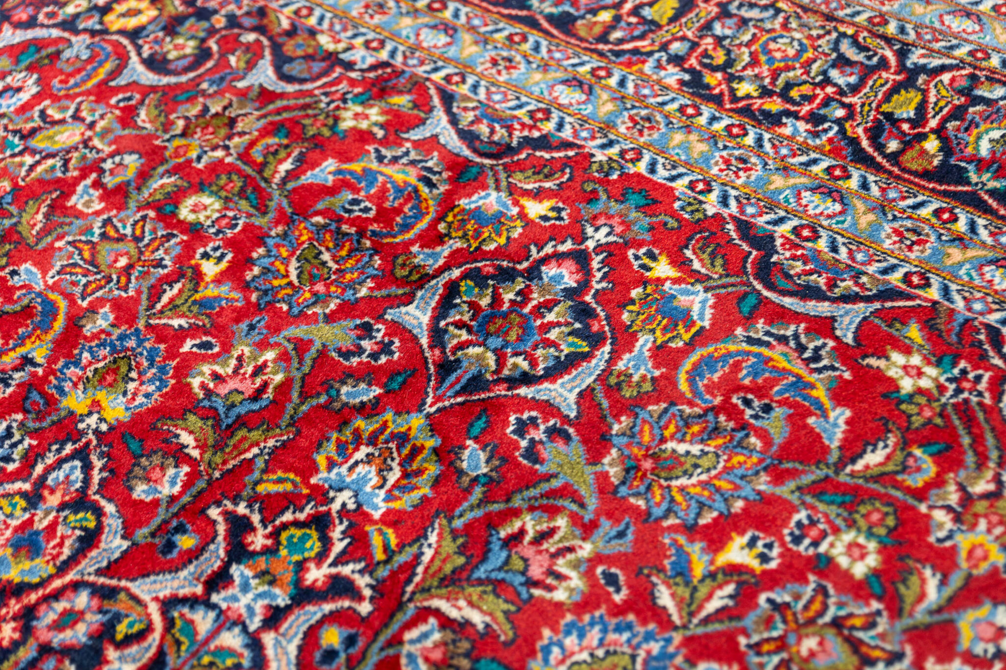 Kashan Perserteppich aus Iran, 285 × 260 cm