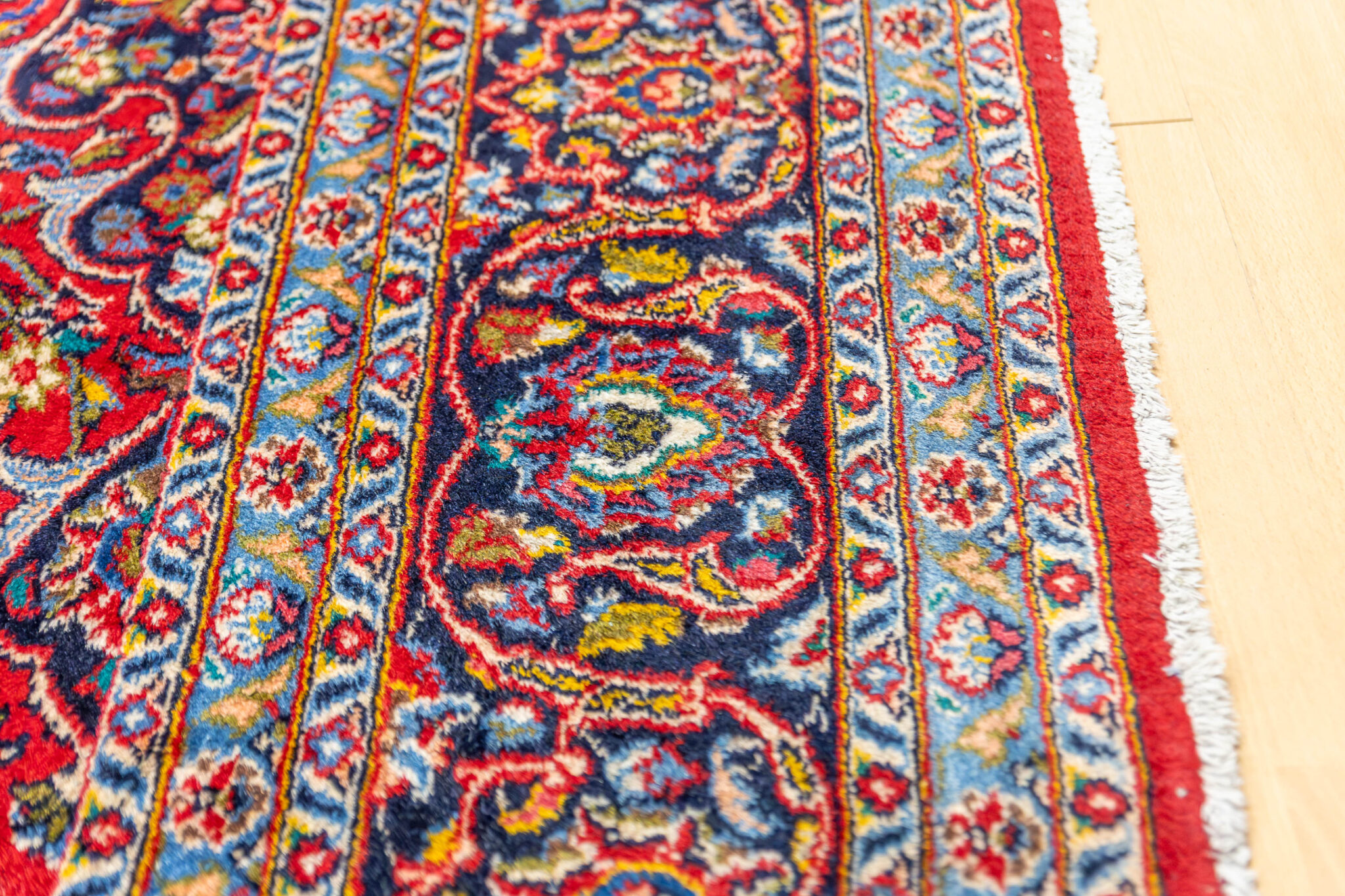 Kashan Perserteppich aus Iran, 285 × 260 cm
