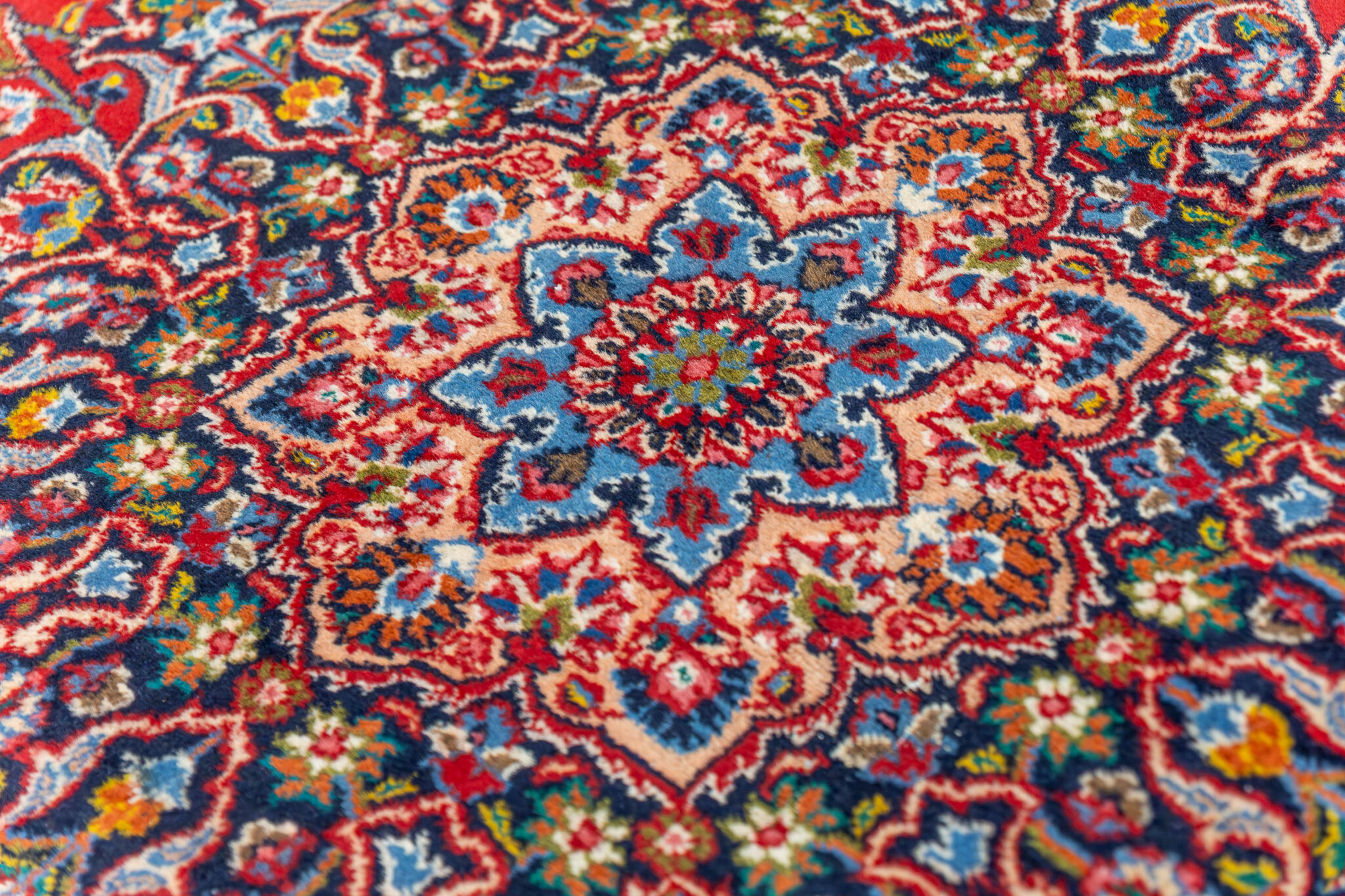 Kashan Perserteppich aus Iran, 285 × 260 cm