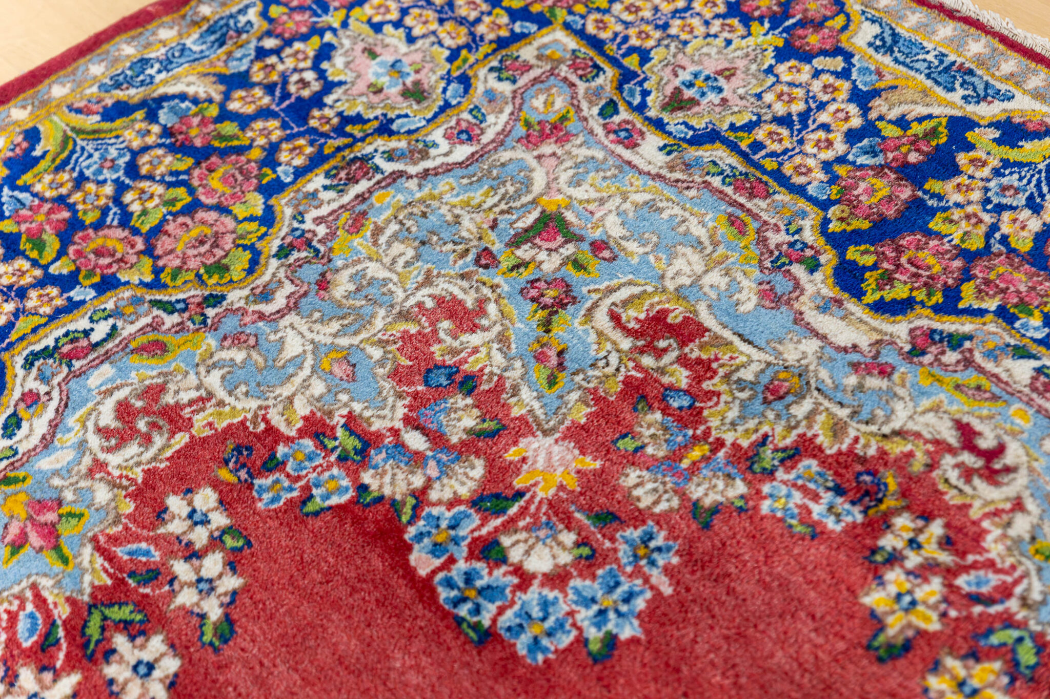 perserteppiche-orientteppiche-494-500-35-scaled Kerman Perserteppich 270 × 188 cm aus Wolle, handgeknüpft