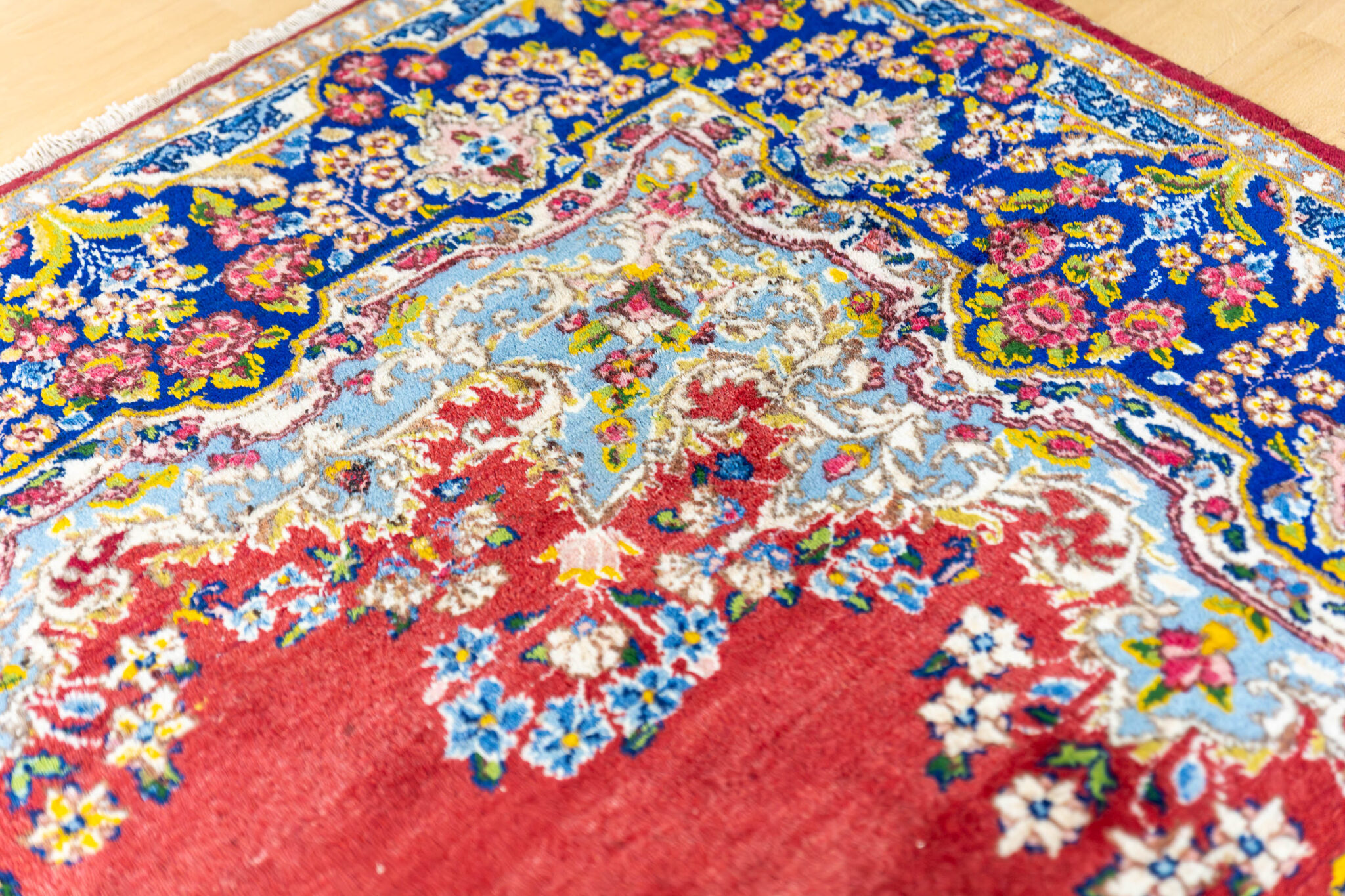 perserteppiche-orientteppiche-494-500-37-scaled Kerman Perserteppich 270 × 188 cm aus Wolle, handgeknüpft