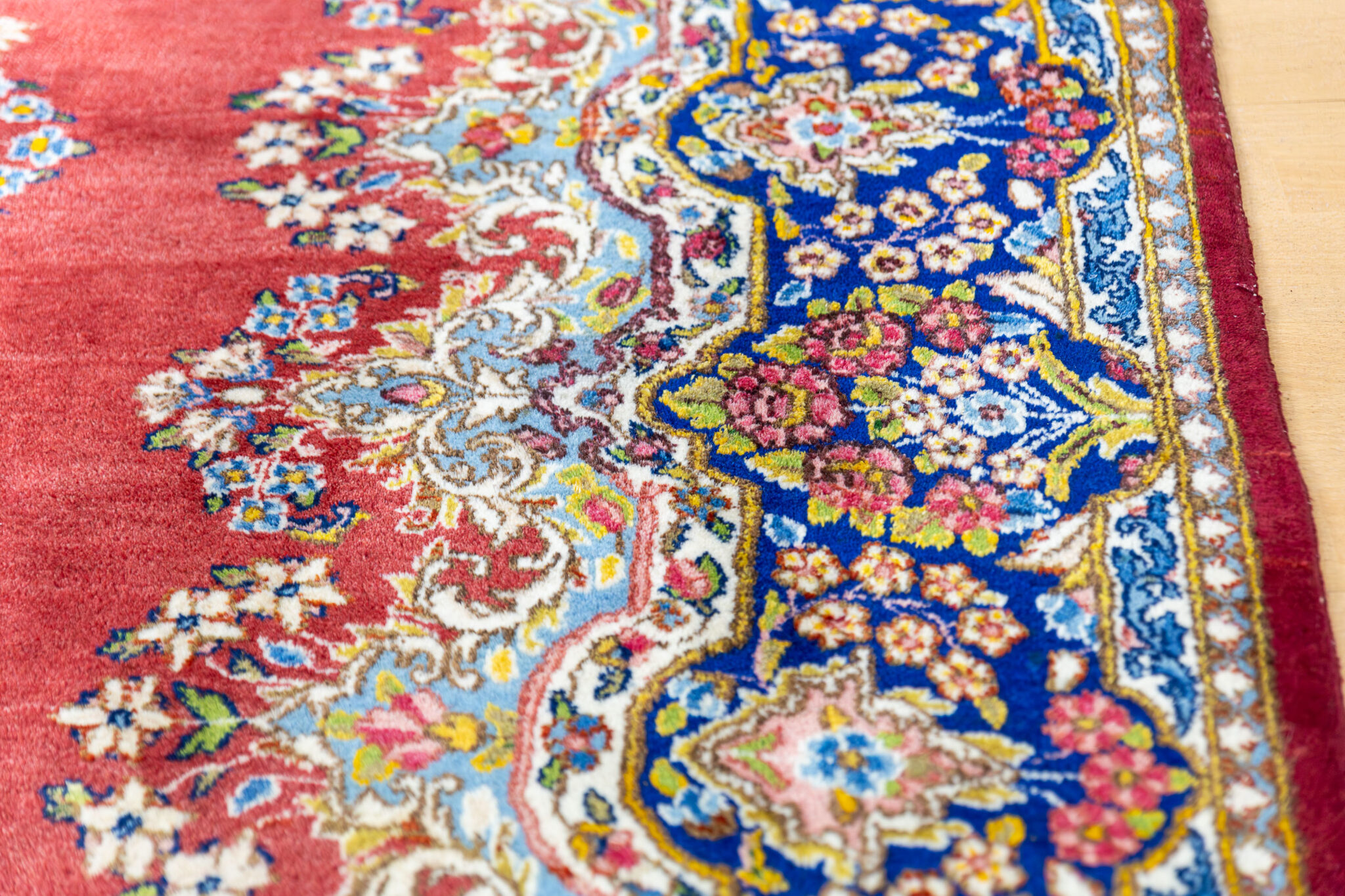 perserteppiche-orientteppiche-494-500-38-scaled Kerman Perserteppich 270 × 188 cm aus Wolle, handgeknüpft