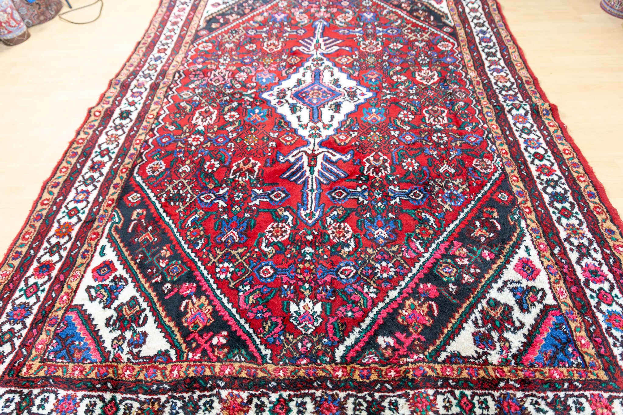 Handgeknüpfter Hamadan Perserteppich, 277 × 190 cm, Wolle