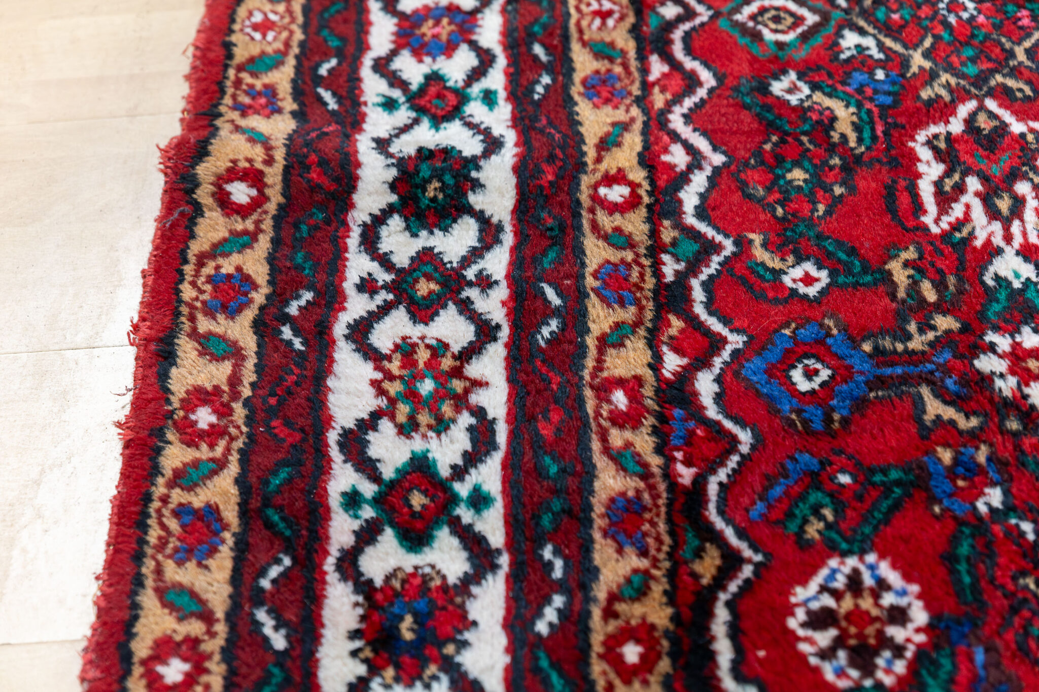 Handgeknüpfter Hamadan Perserteppich, 277 × 190 cm, Wolle