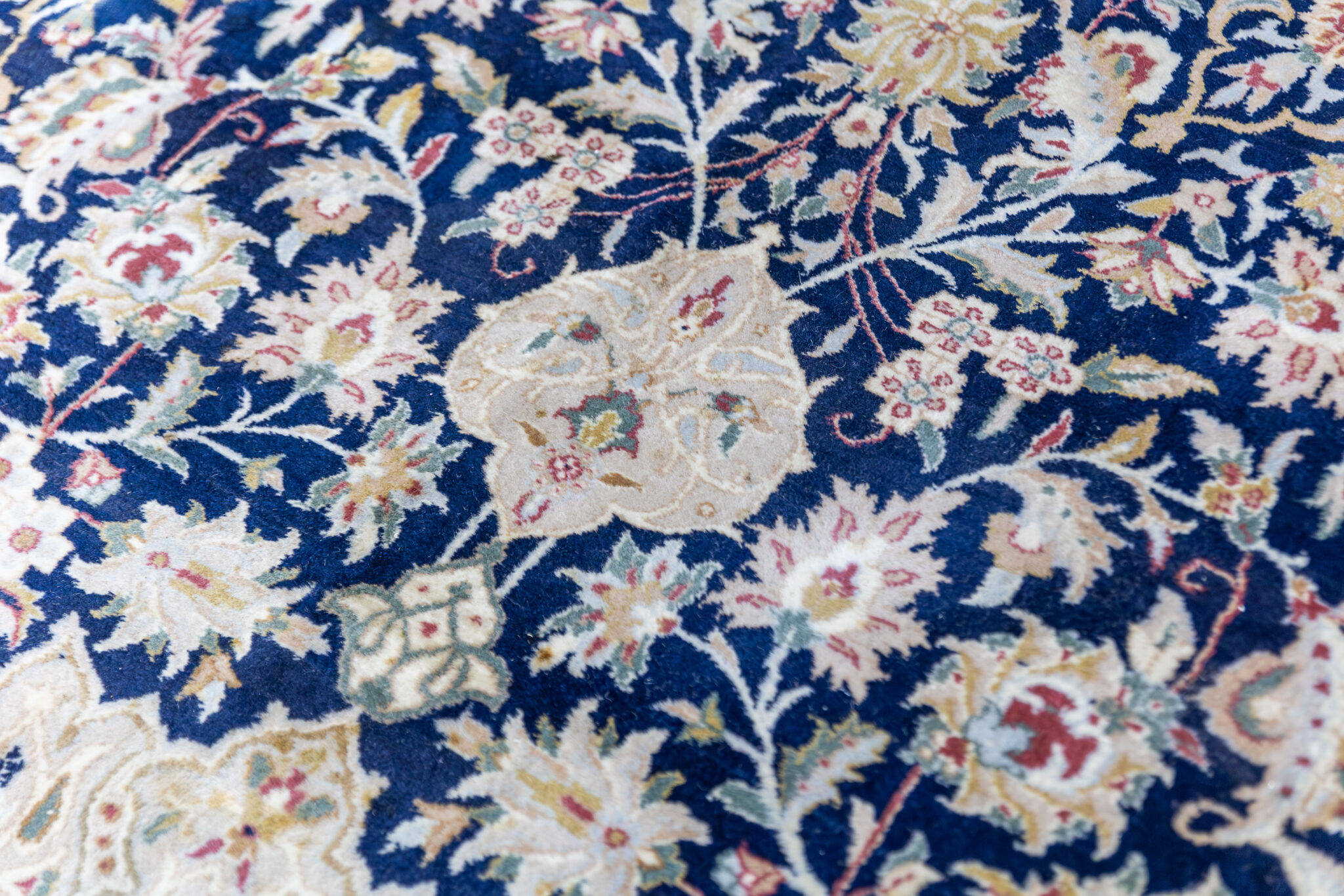 perserteppiche-orientteppiche-494-500-72-scaled Handgeknüpfter Isfahan Orientteppich, 360 × 250 cm, Wolle