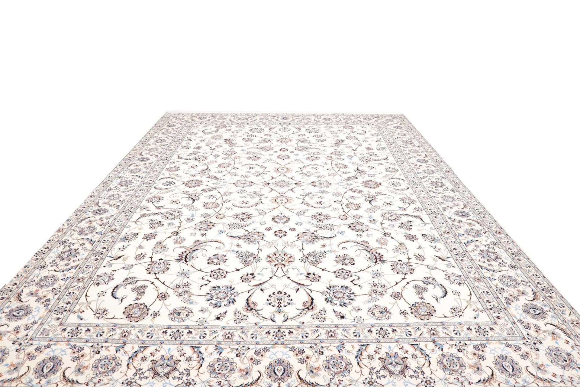 Handgeknüpfter Nain Perserteppich, 307 × 402 cm, Wolle