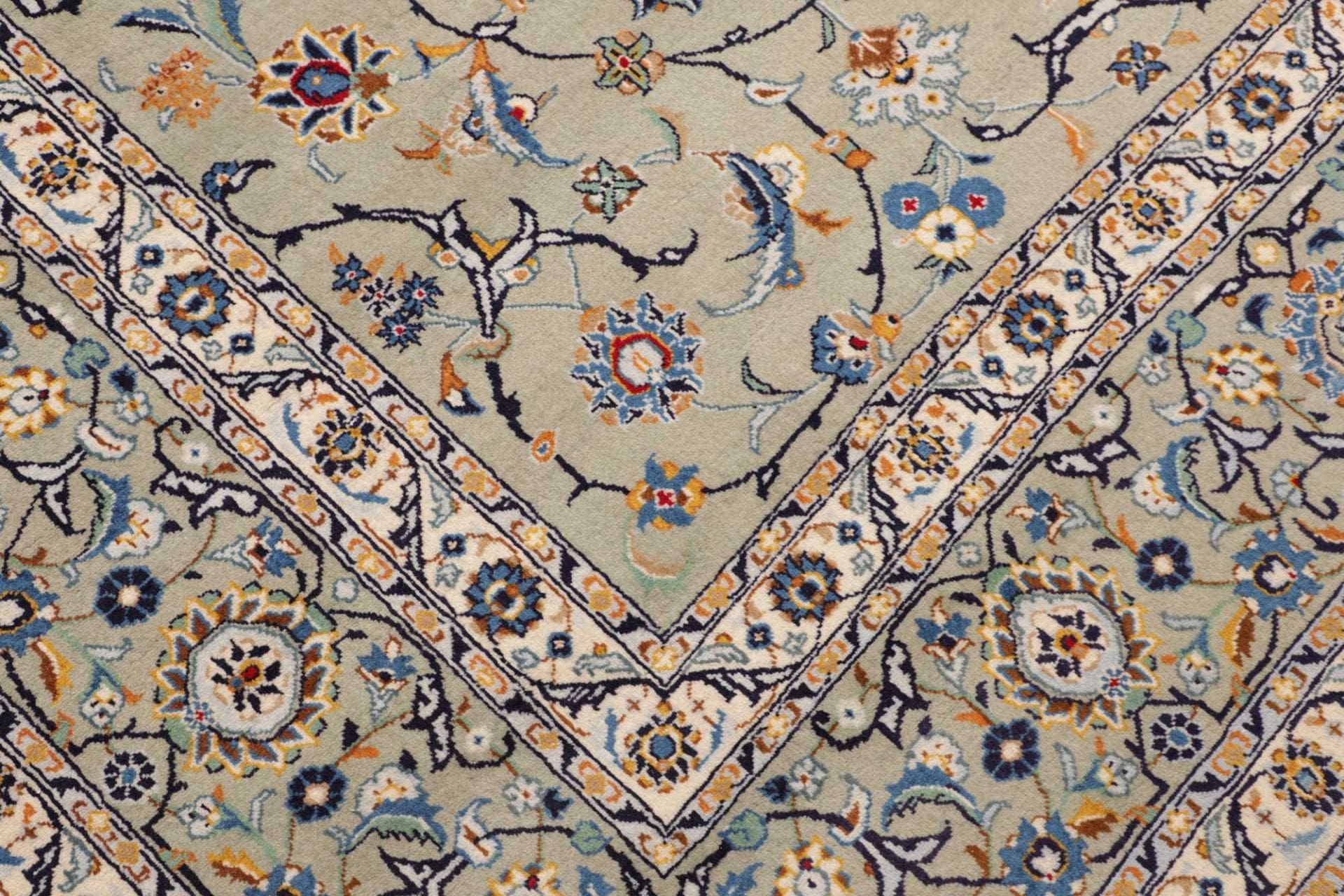 Kashan Perserteppich aus Iran, 278 × 389 cm