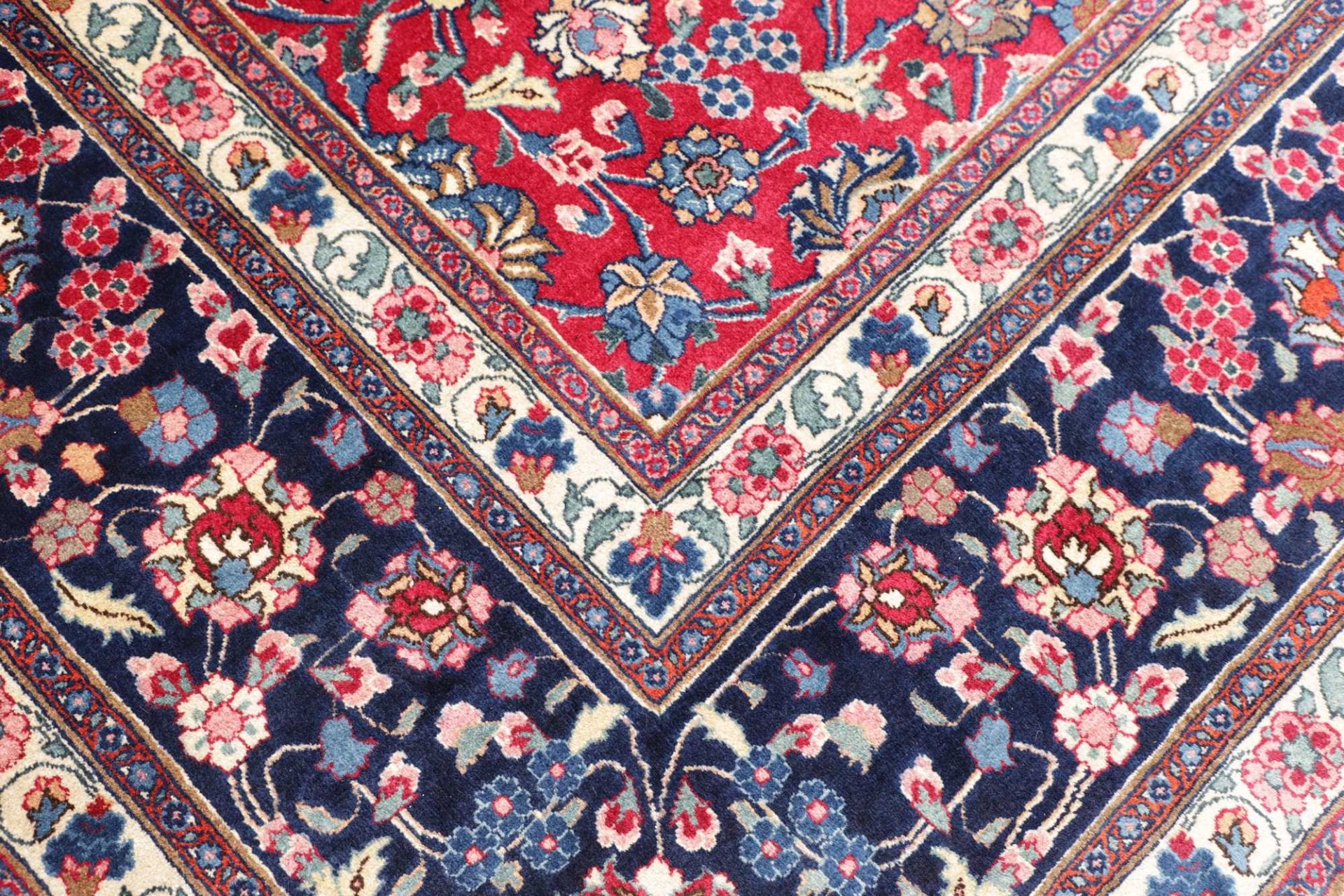 Handgeknüpfter Mashhad Perserteppich 305 × 394 cm