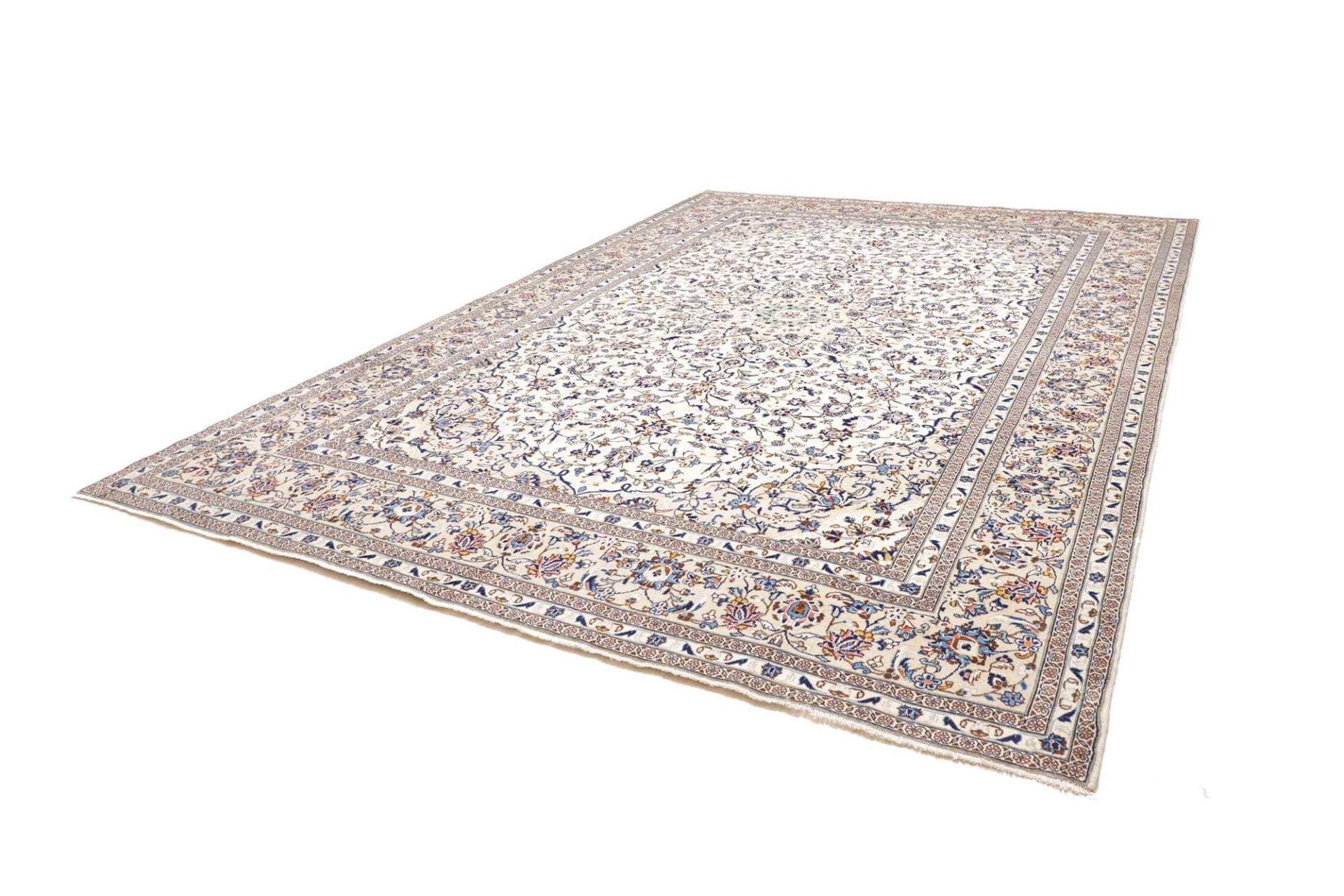 Kashan Perserteppich 296 × 399 cm aus Wolle, handgeknüpft
