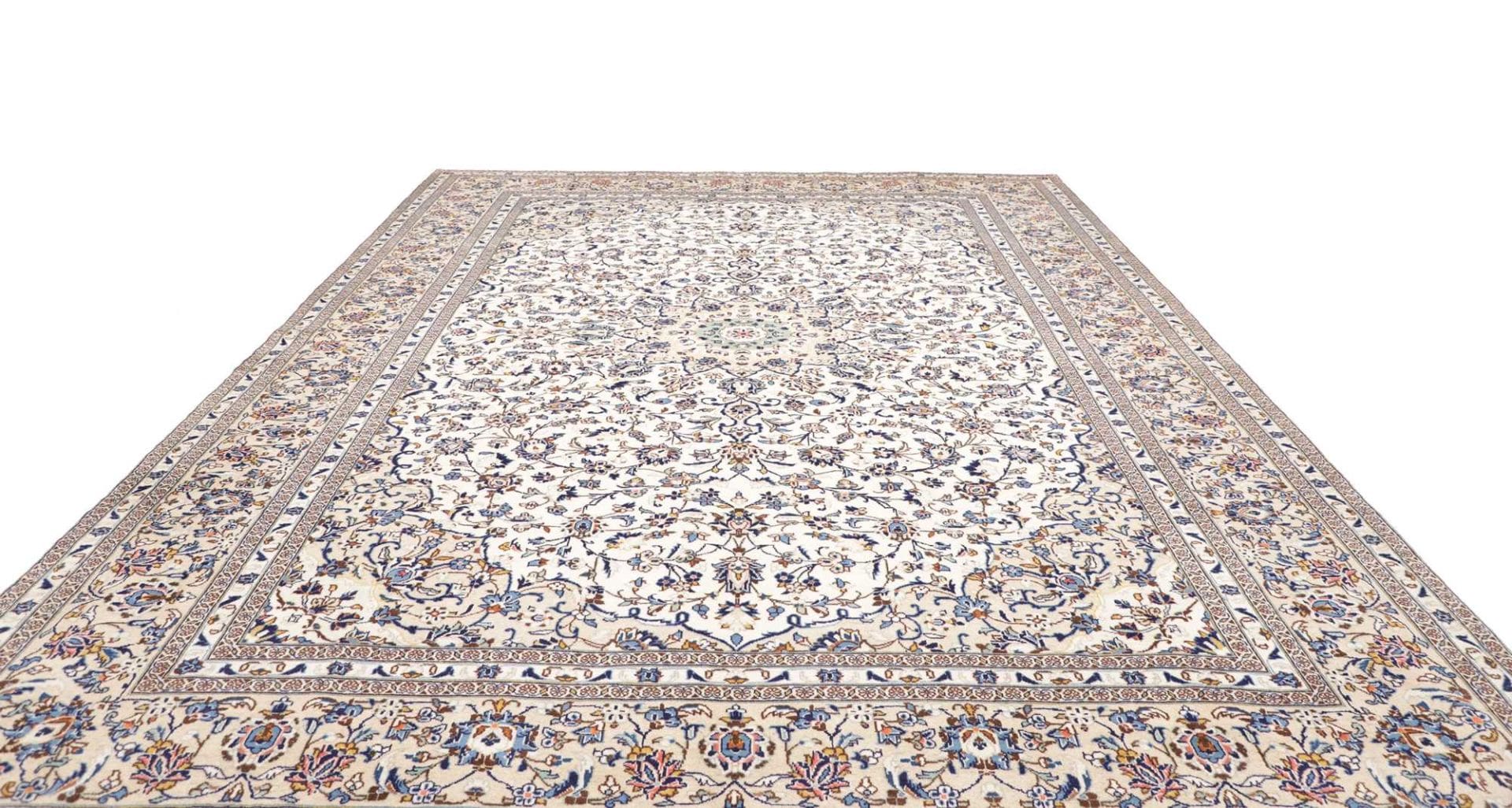 Kashan Perserteppich 296 × 399 cm aus Wolle, handgeknüpft