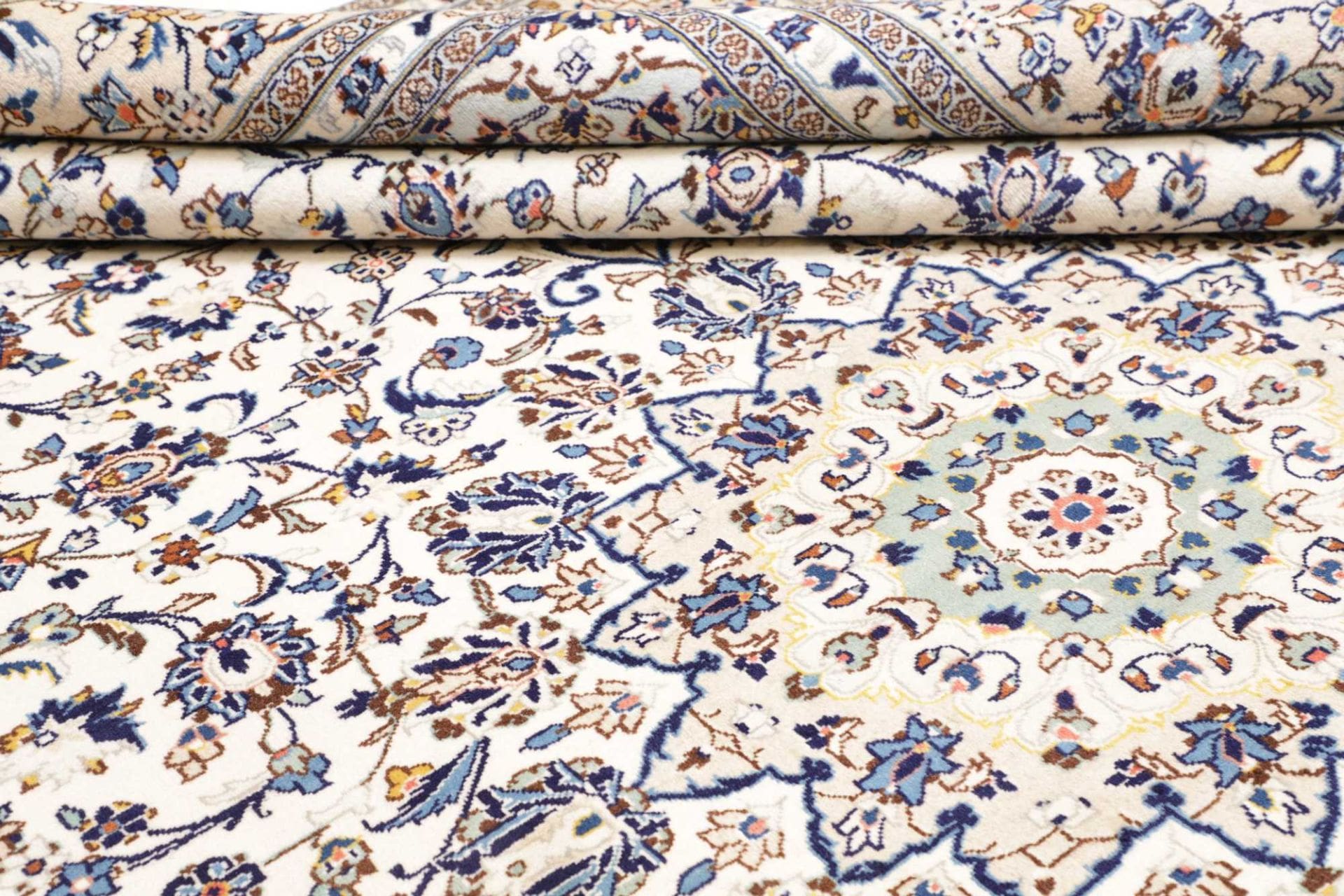 Kashan Perserteppich 296 × 399 cm aus Wolle, handgeknüpft