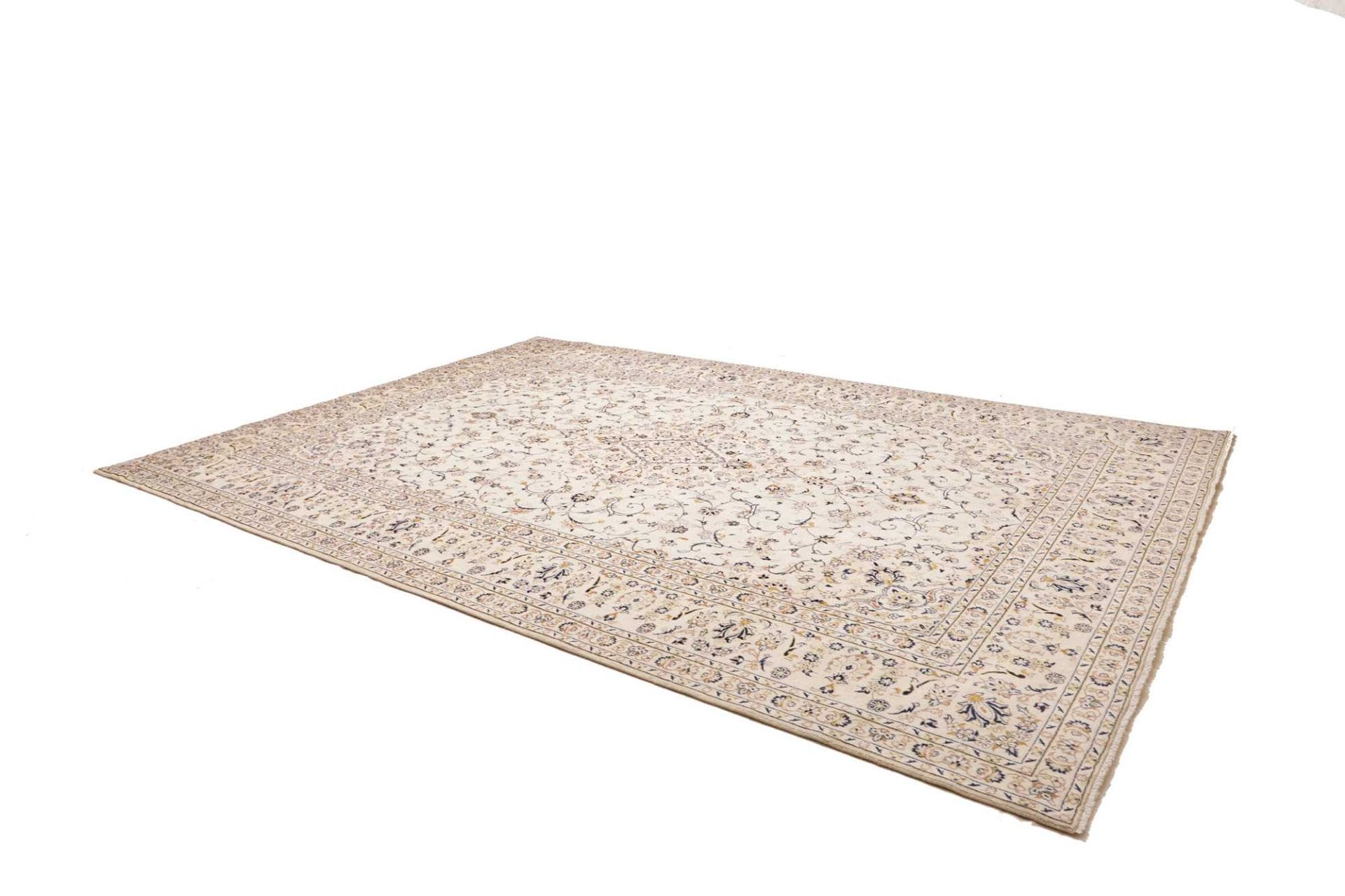 Kashan Perserteppich 287 × 402 cm aus Wolle, handgeknüpft