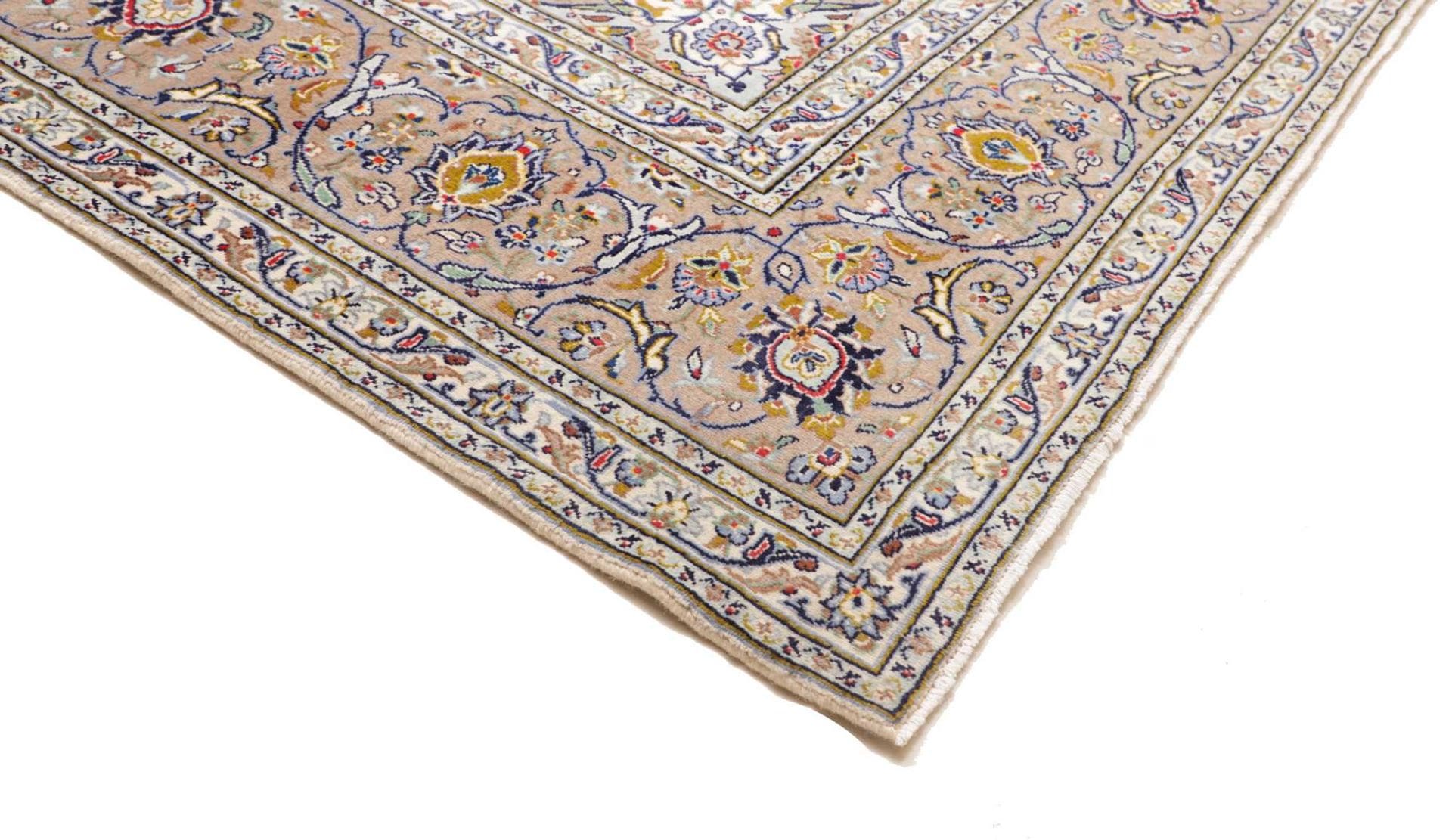 Kashan Perserteppich aus Iran, 301 × 404 cm