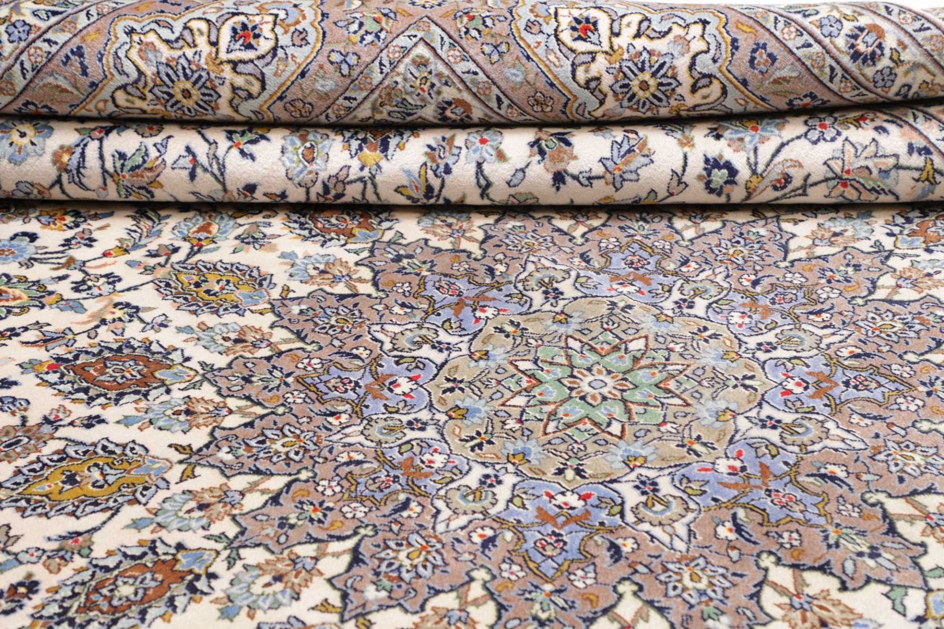 Kashan Perserteppich 301 × 389 cm aus Wolle, handgeknüpft