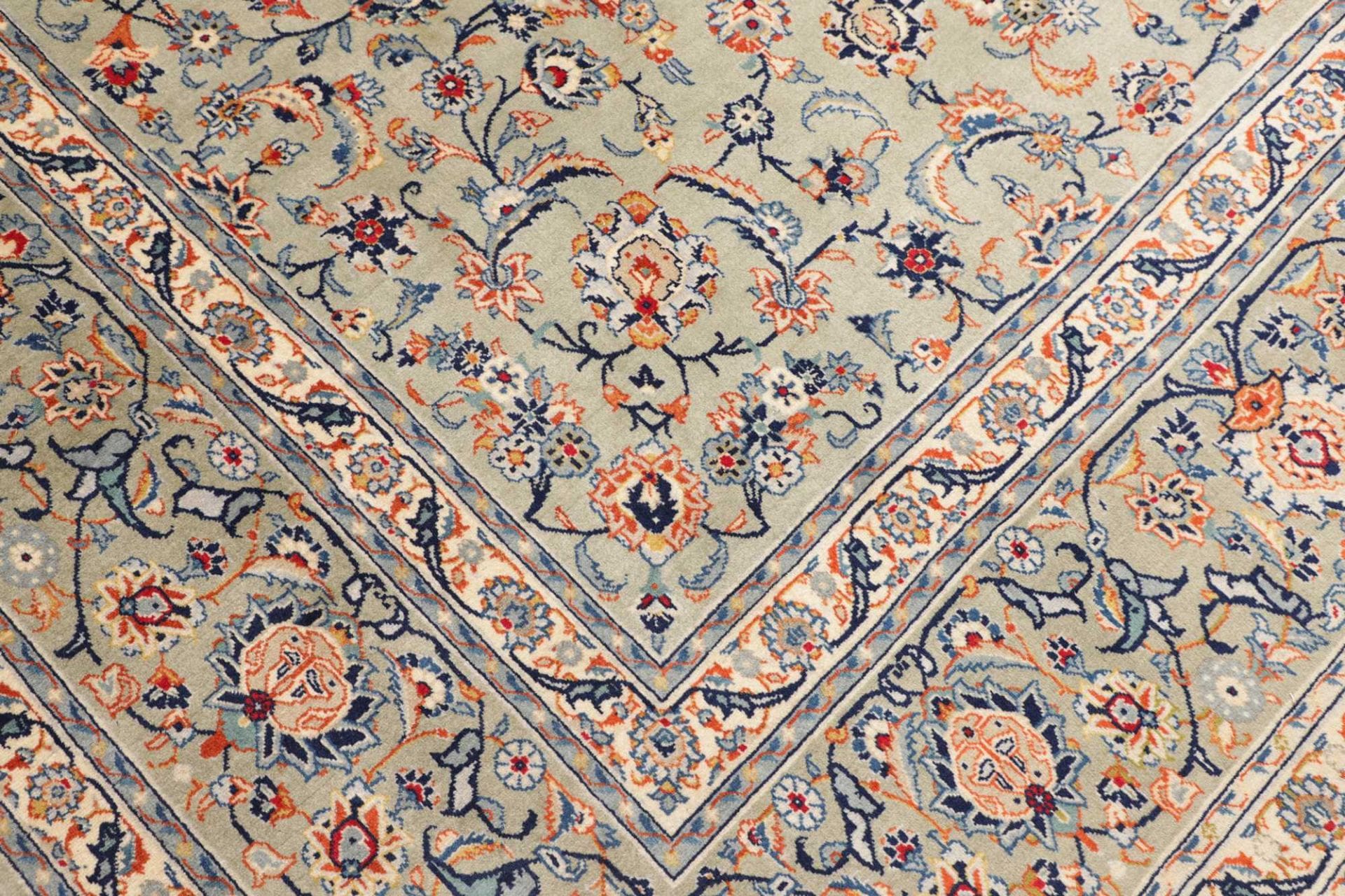 Kashan Perserteppich 276 × 384 cm aus Wolle, handgeknüpft