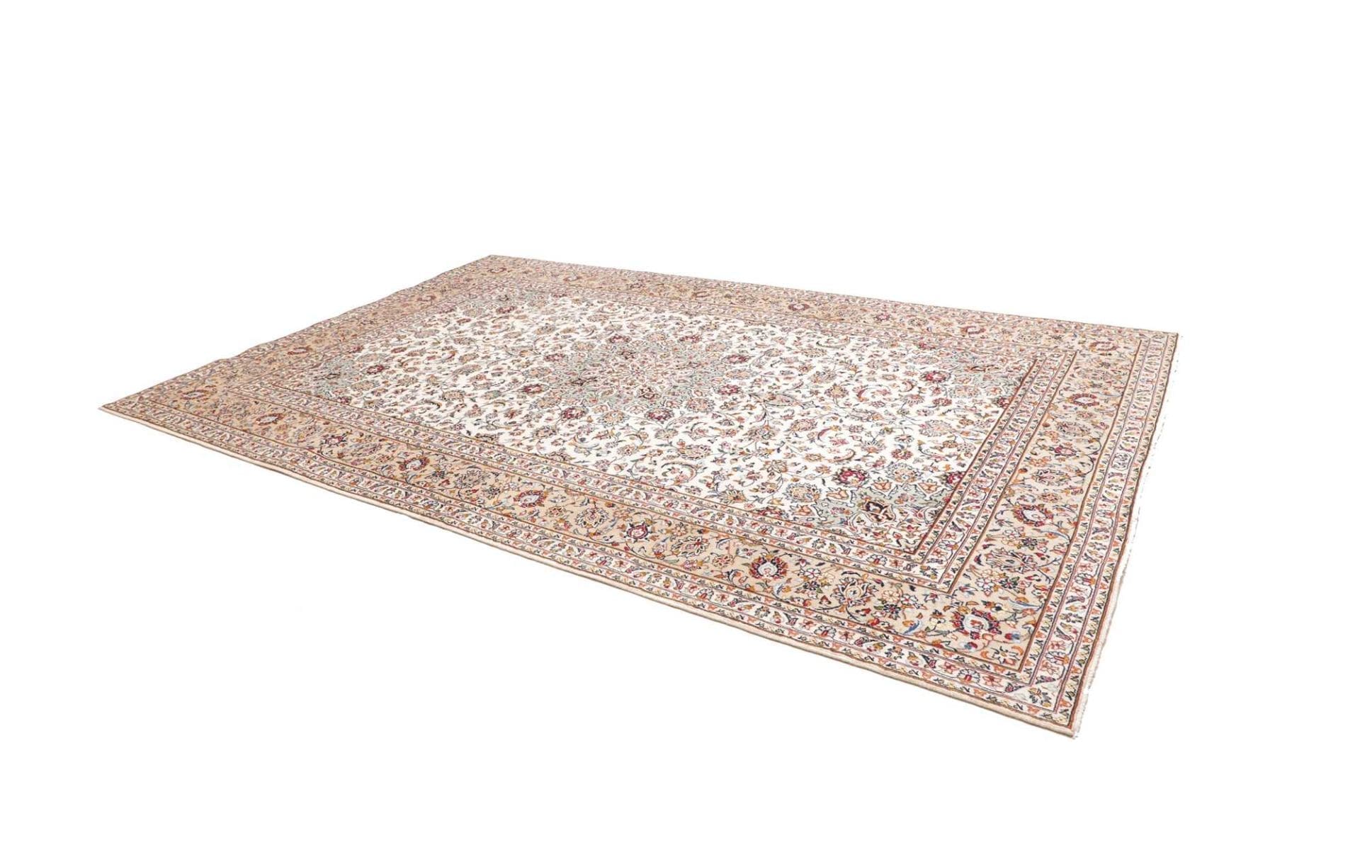 Kashan Perserteppich aus Iran, 243 × 359 cm