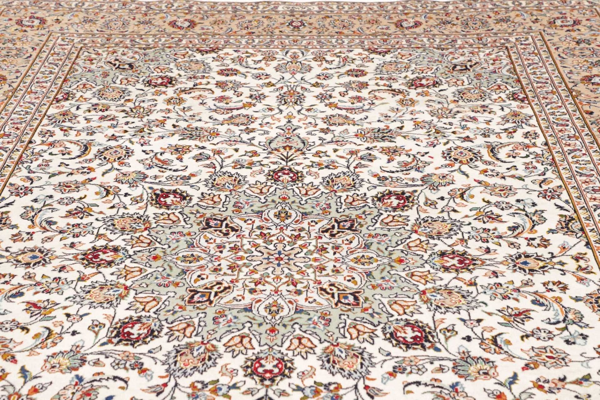 Kashan Perserteppich aus Iran, 243 × 359 cm