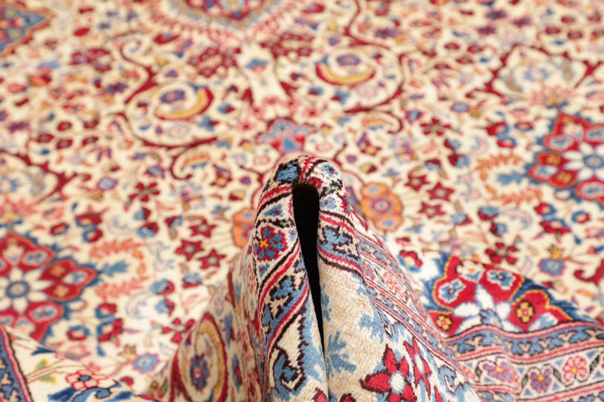Kashan Perserteppich 249 × 344 cm aus Wolle, handgeknüpft