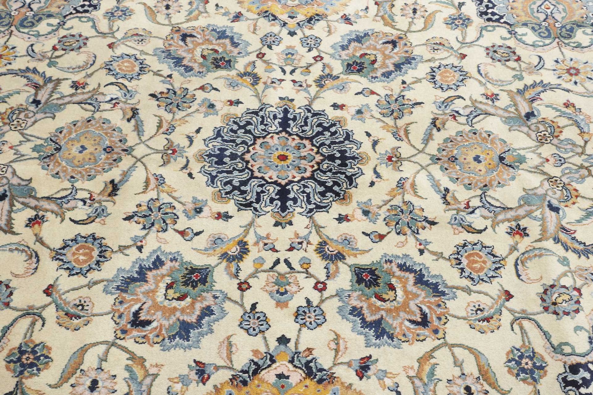 Handgeknüpfter Kashan Perserteppich, 409 × 581 cm, Wolle